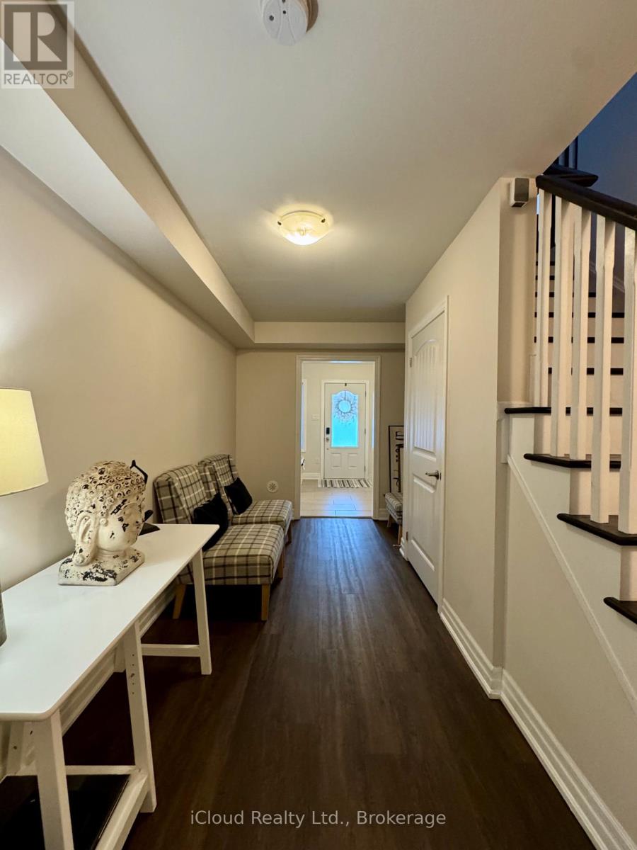 234 Sarah Cline Drive, Oakville, Ontario  L6M 0V3 - Photo 8 - W13563828
