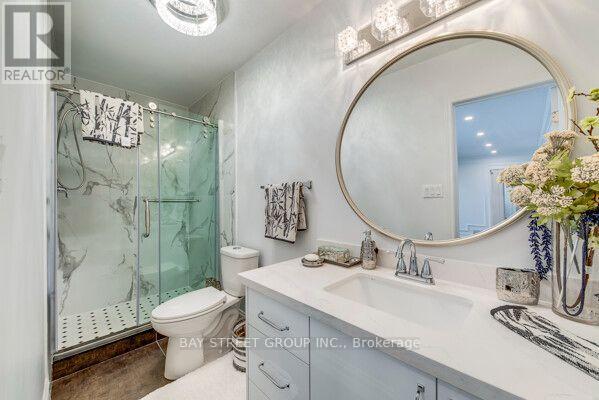538 Fourth Line, Oakville, Ontario  L6L 5A8 - Photo 17 - W13563852