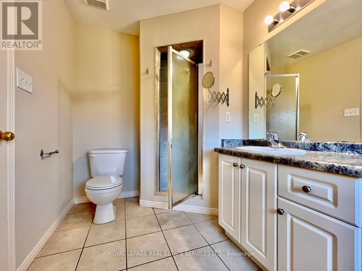 2153 Redstone Crescent, Oakville, Ontario  L6M 5B2 - Photo 20 - W13563866