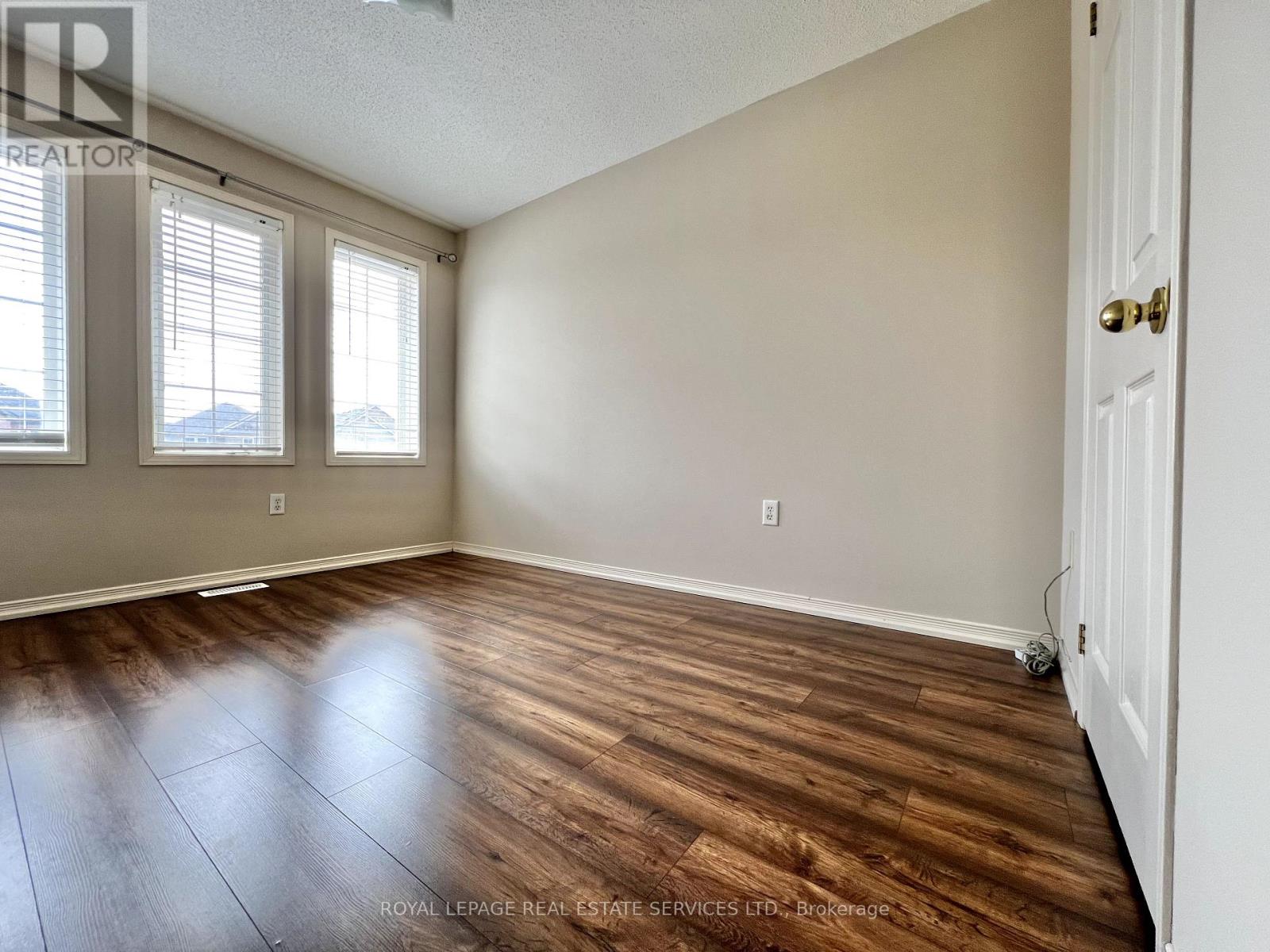 2153 Redstone Crescent, Oakville, Ontario  L6M 5B2 - Photo 21 - W13563866
