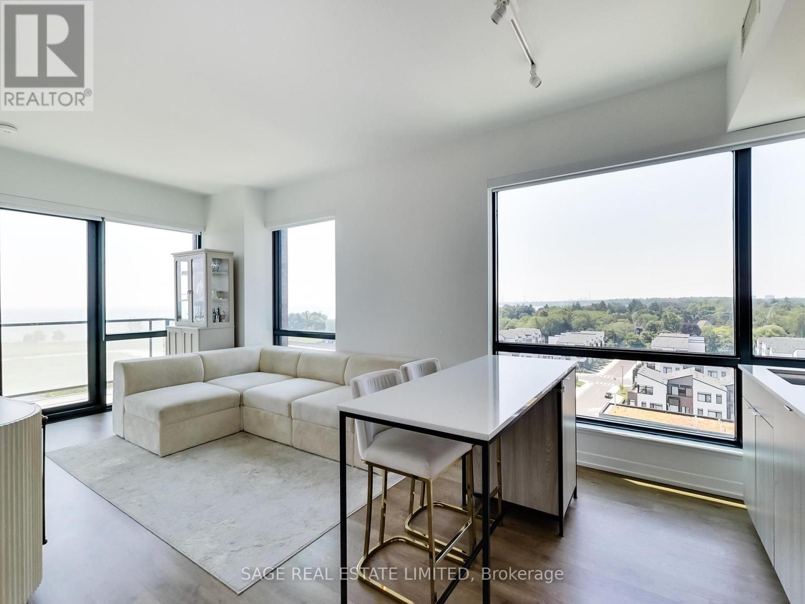 817 - 251 MASONRY WAY, Mississauga (Port Credit)