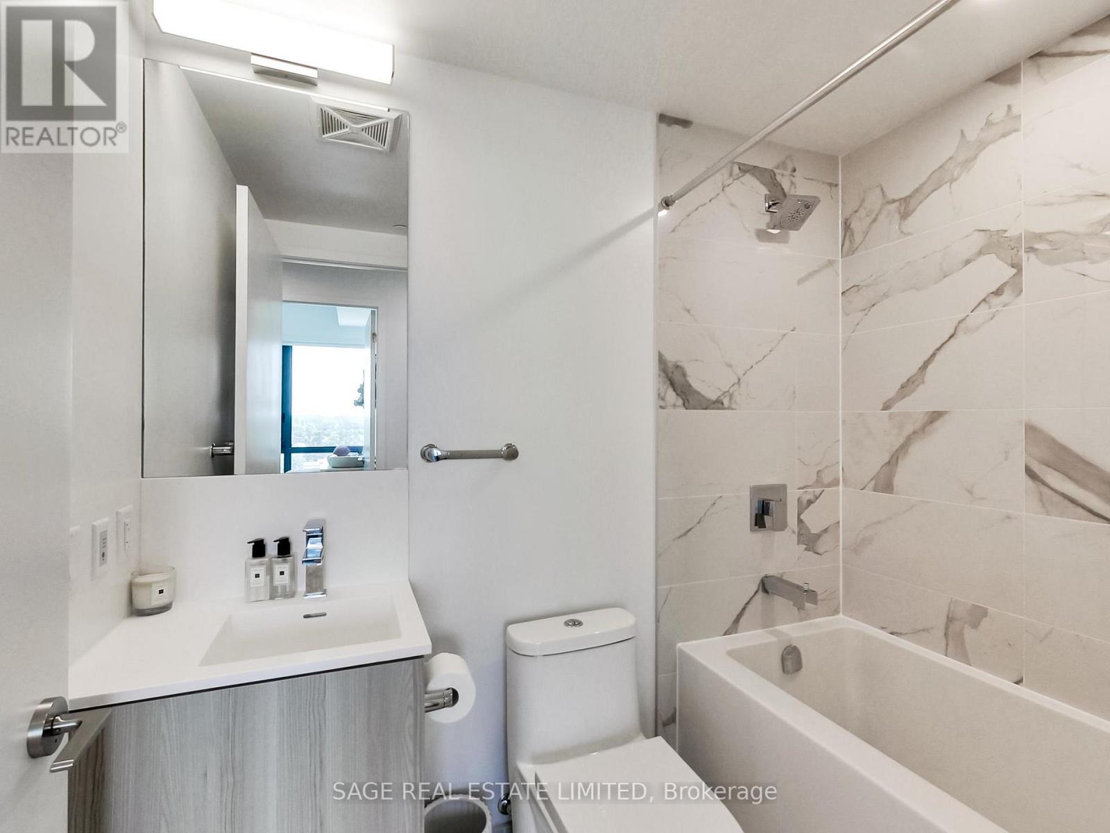 817 - 251 Masonry Way, Mississauga, Ontario  L5H 0B3 - Photo 19 - W13563966