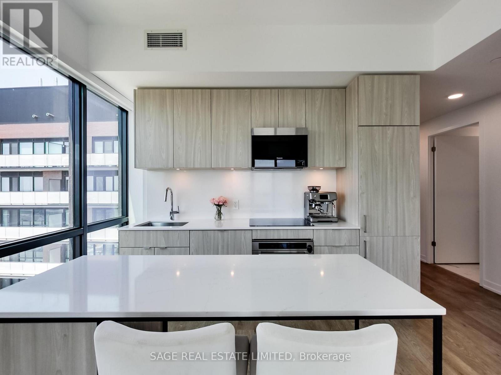 817 - 251 Masonry Way, Mississauga, Ontario  L5H 0B3 - Photo 7 - W13563966