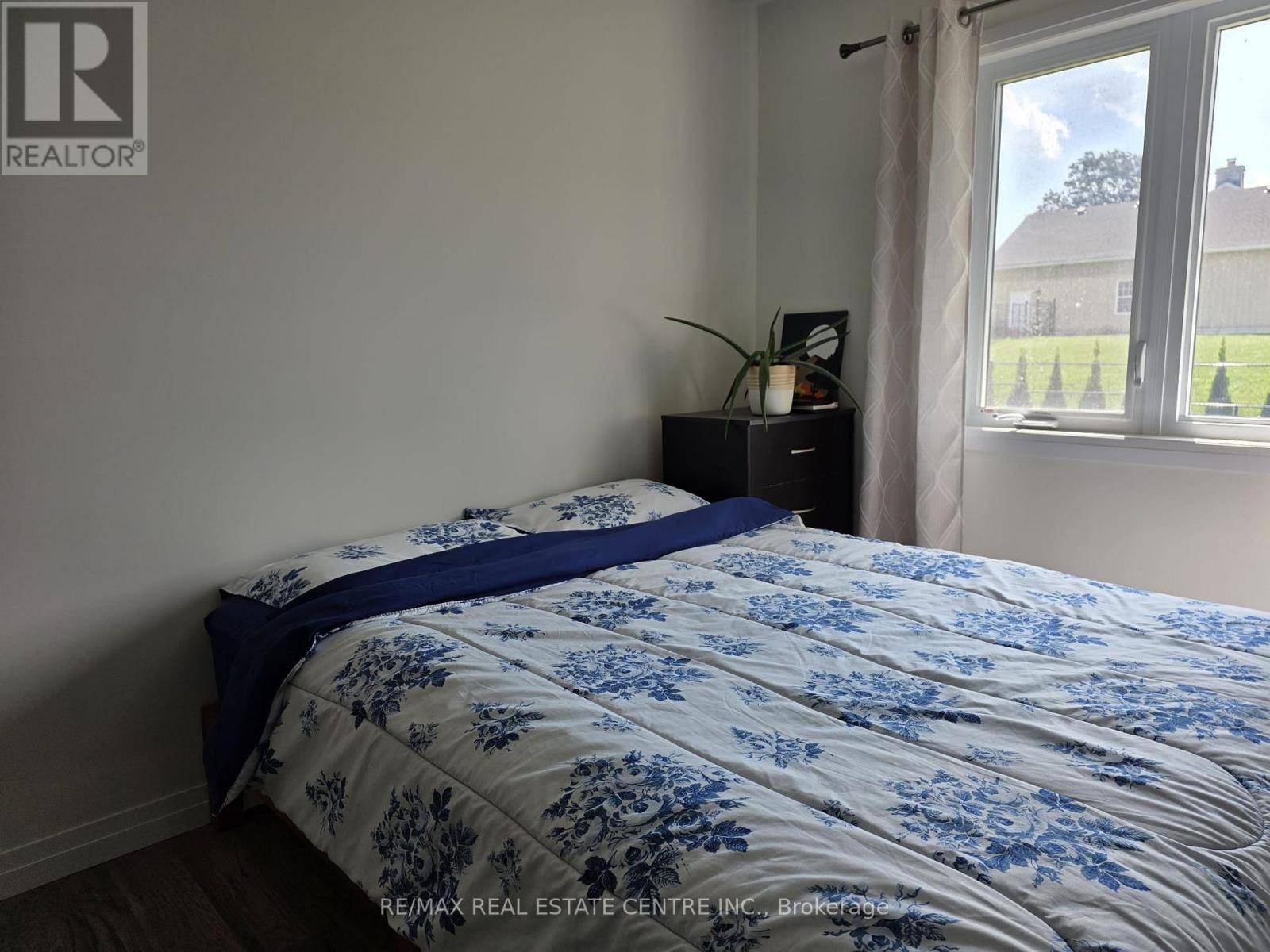 36 Queensbrook Crescent, Cambridge, Ontario  N1S 0E5 - Photo 15 - X13563830