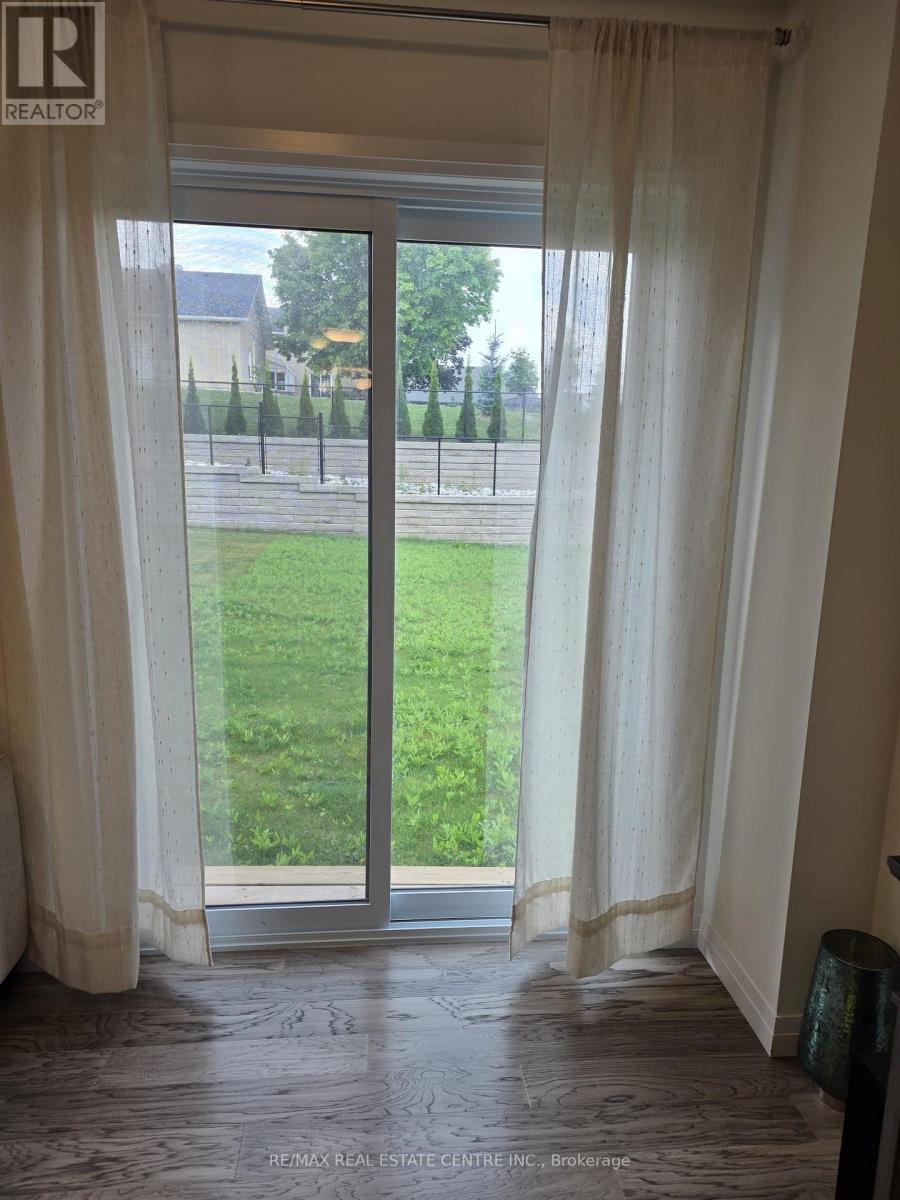 36 Queensbrook Crescent, Cambridge, Ontario  N1S 0E5 - Photo 7 - X13563830
