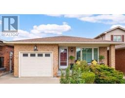 55 VINEBERG DRIVE, Hamilton, Ontario