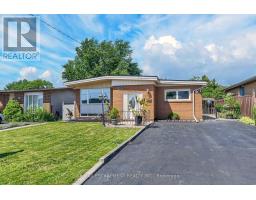 96 FIELDING CRESCENT, Hamilton, Ontario