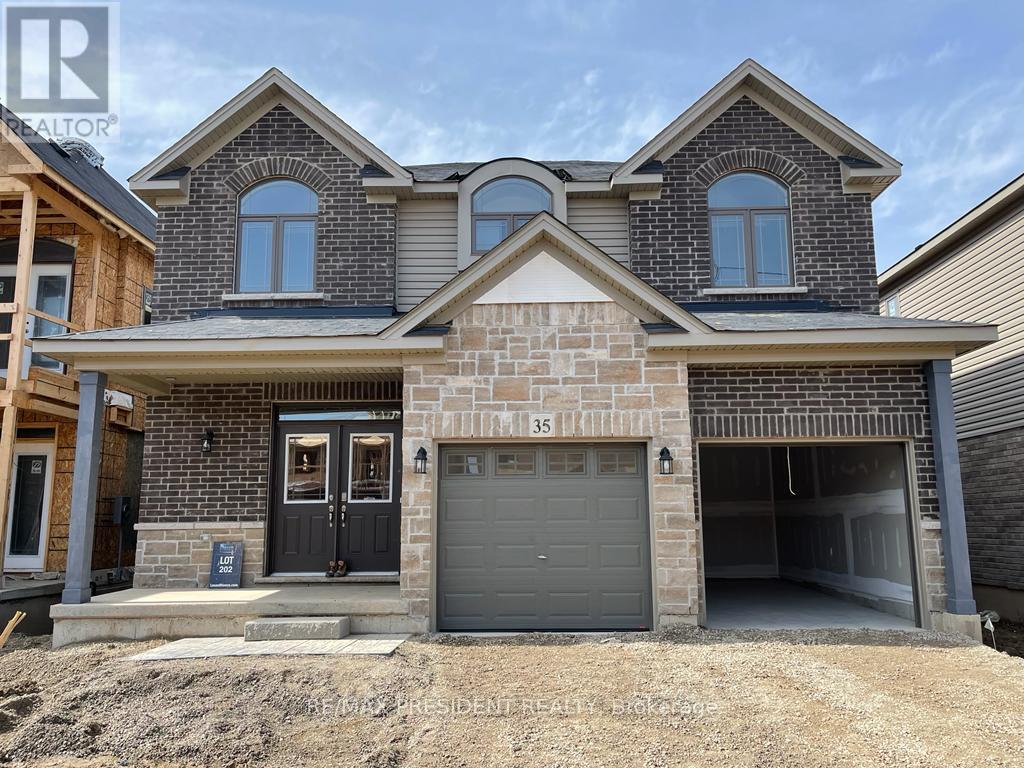35 WHITTON DRIVE, Brantford, Ontario