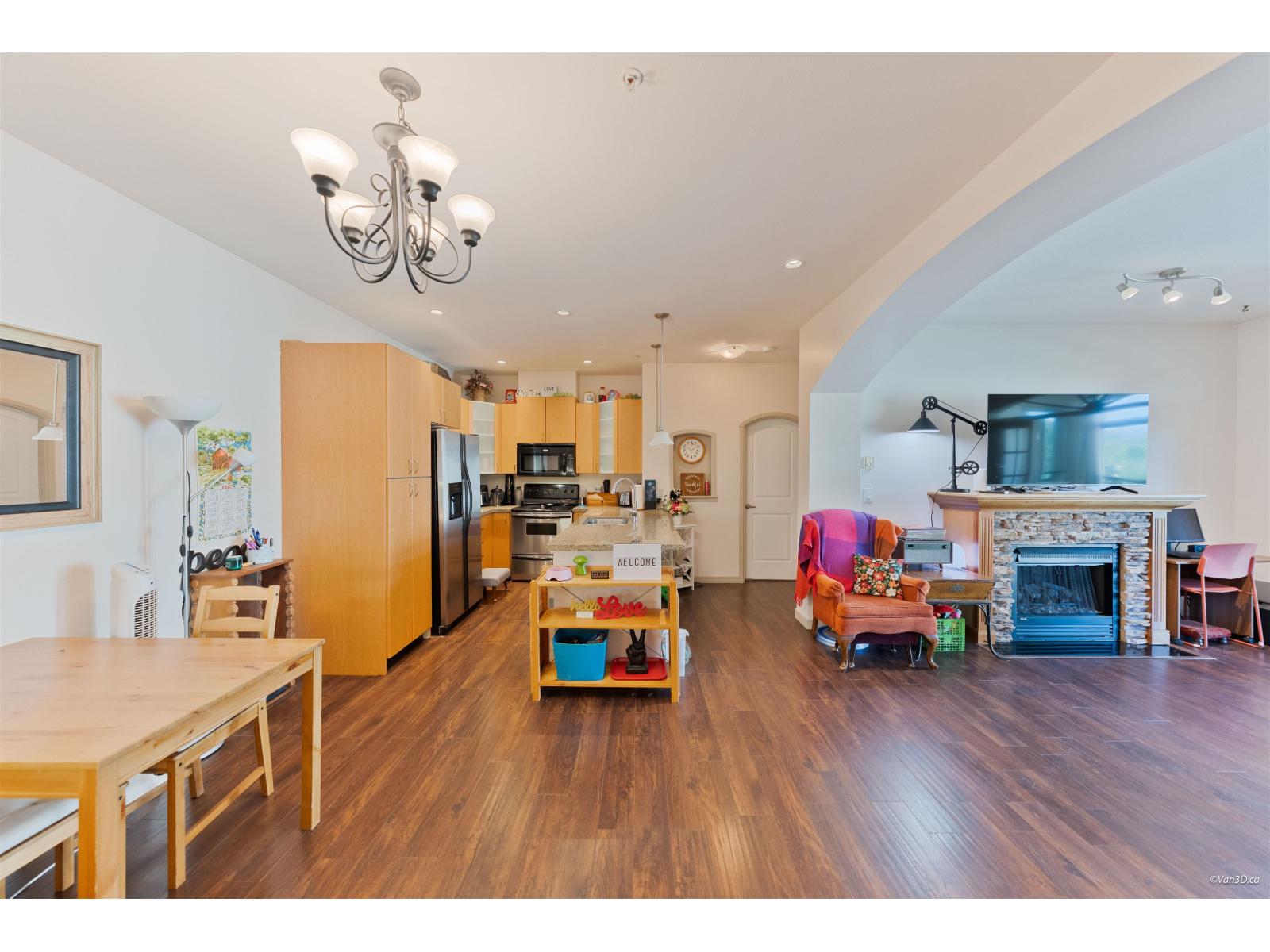 Listing image 4
