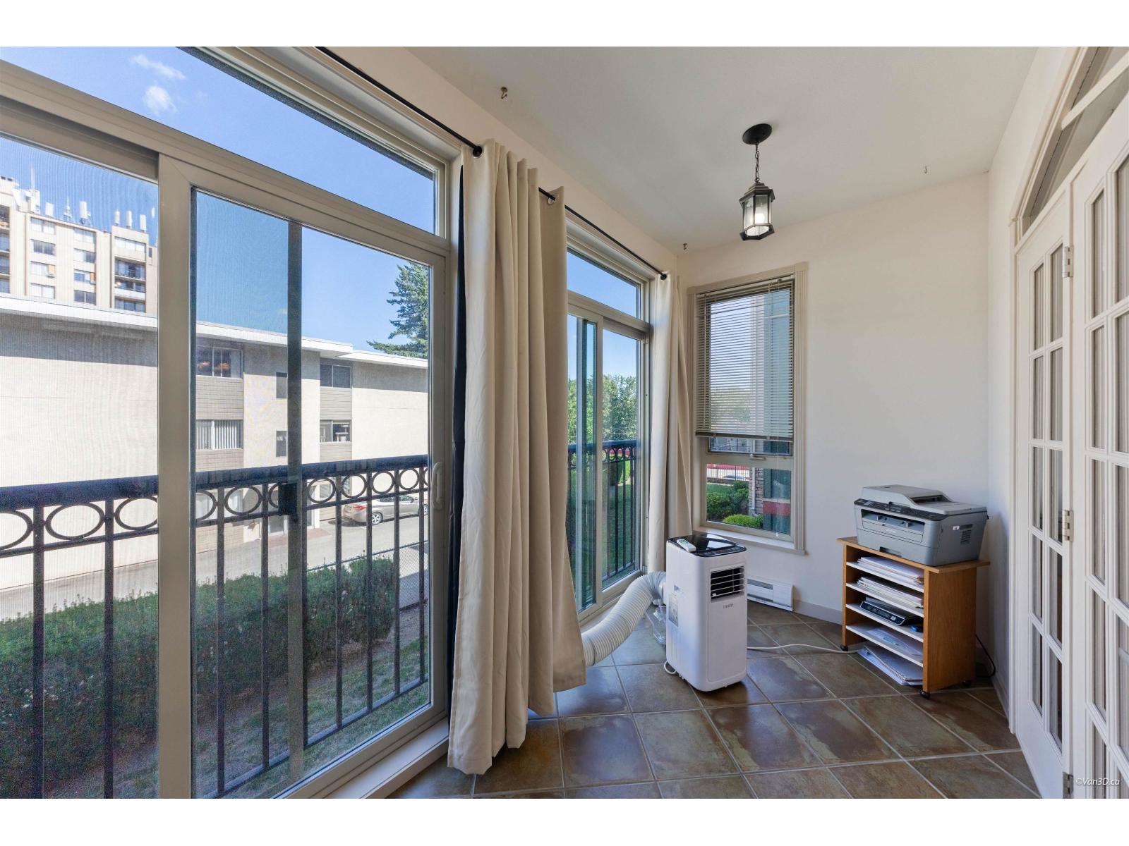 Listing image 14