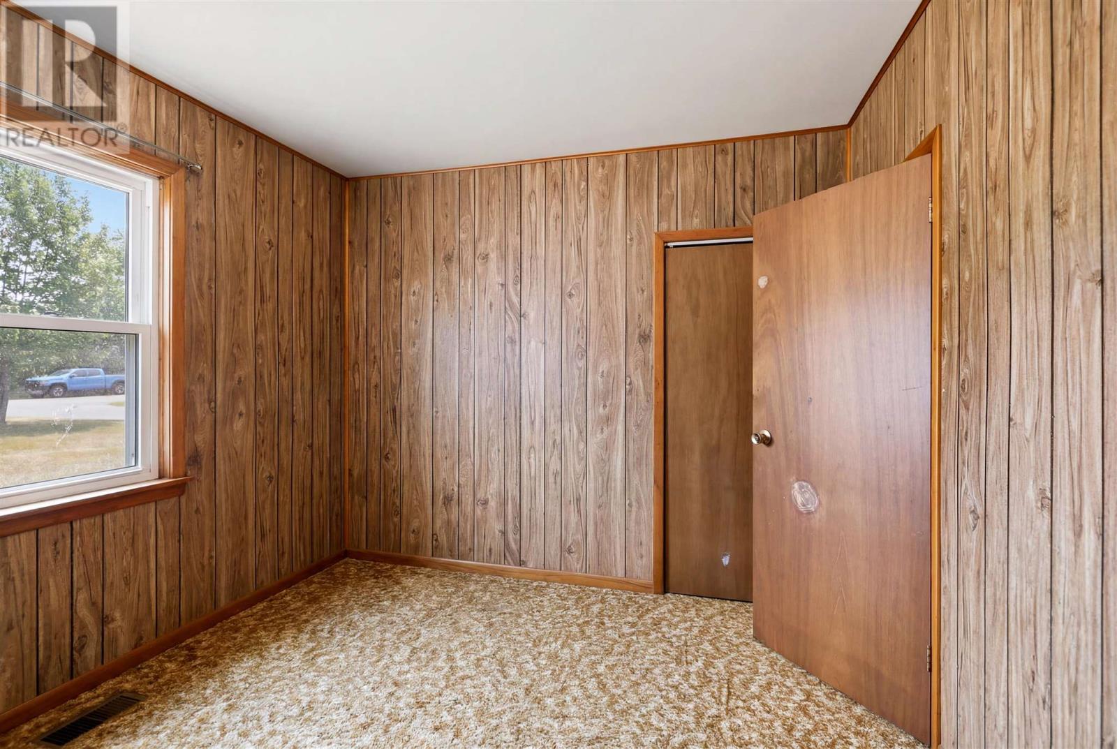 902 Frontenac St, Sault Ste. Marie, Ontario  P6A 5K9 - Photo 17 - SM261858