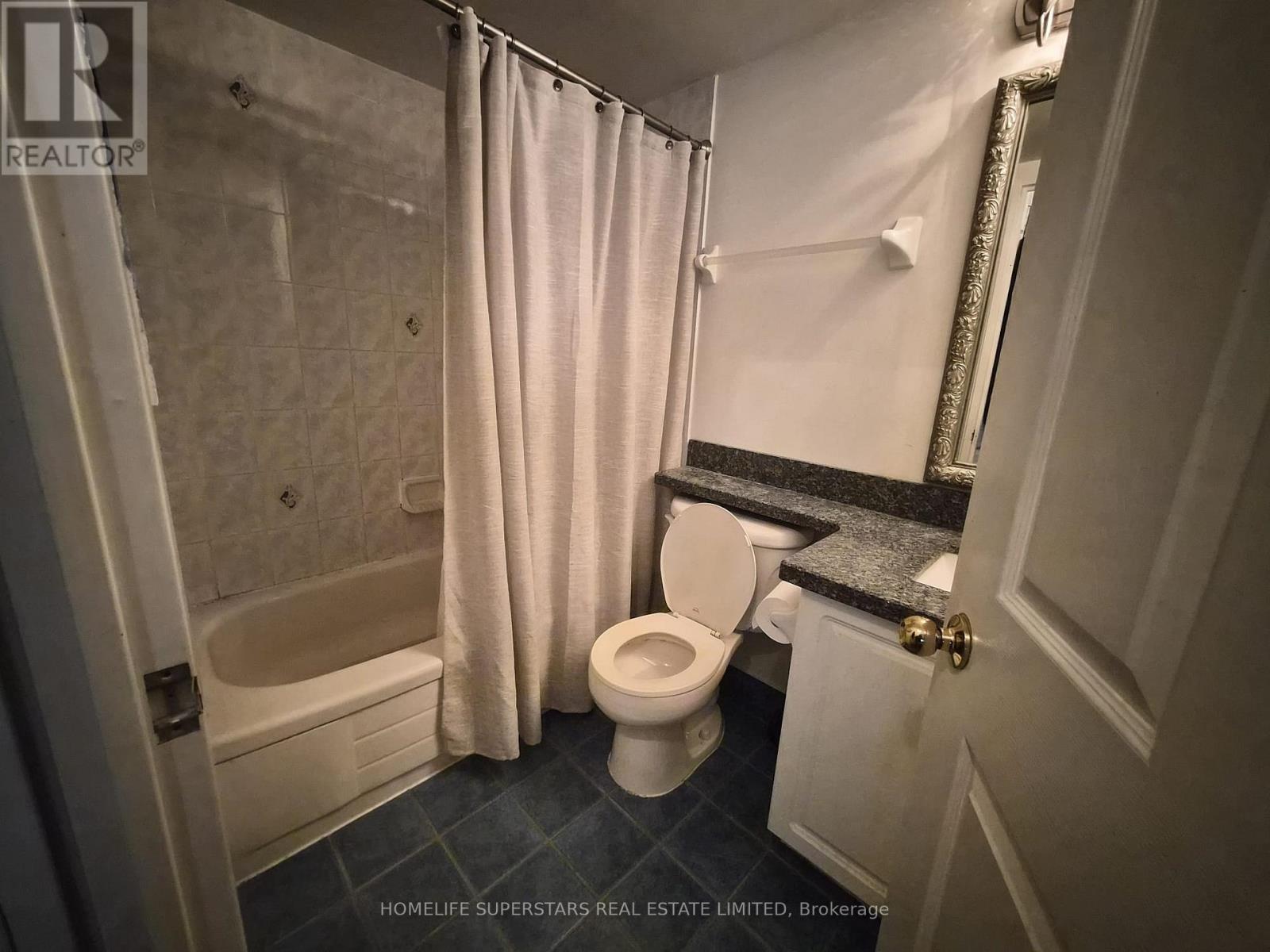 2001 - 18 Parkview Avenue, Toronto, Ontario  M2N 7H7 - Photo 6 - C13555172