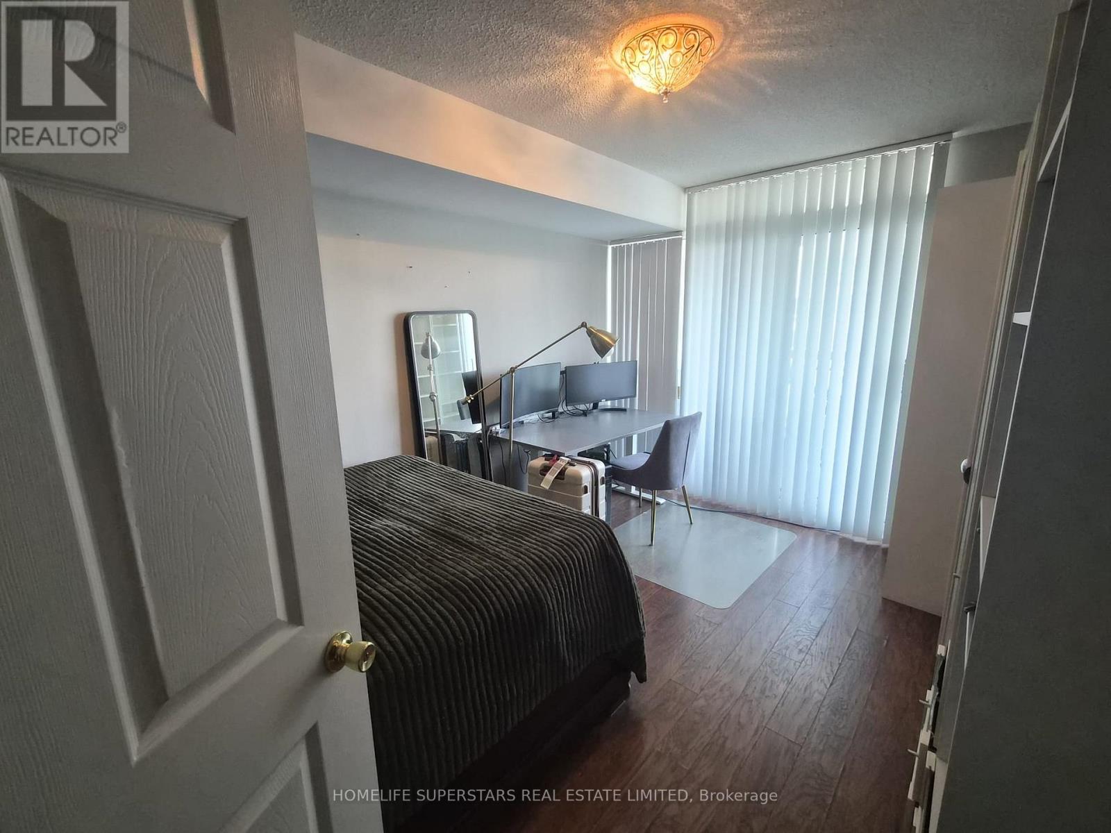 2001 - 18 Parkview Avenue, Toronto, Ontario  M2N 7H7 - Photo 10 - C13555172