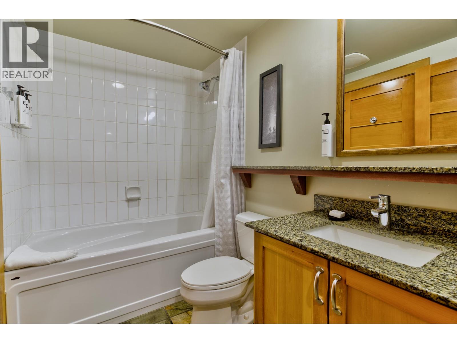 638a 2036 London Lane, Whistler, British Columbia  V8E 0N7 - Photo 11 - R3146305