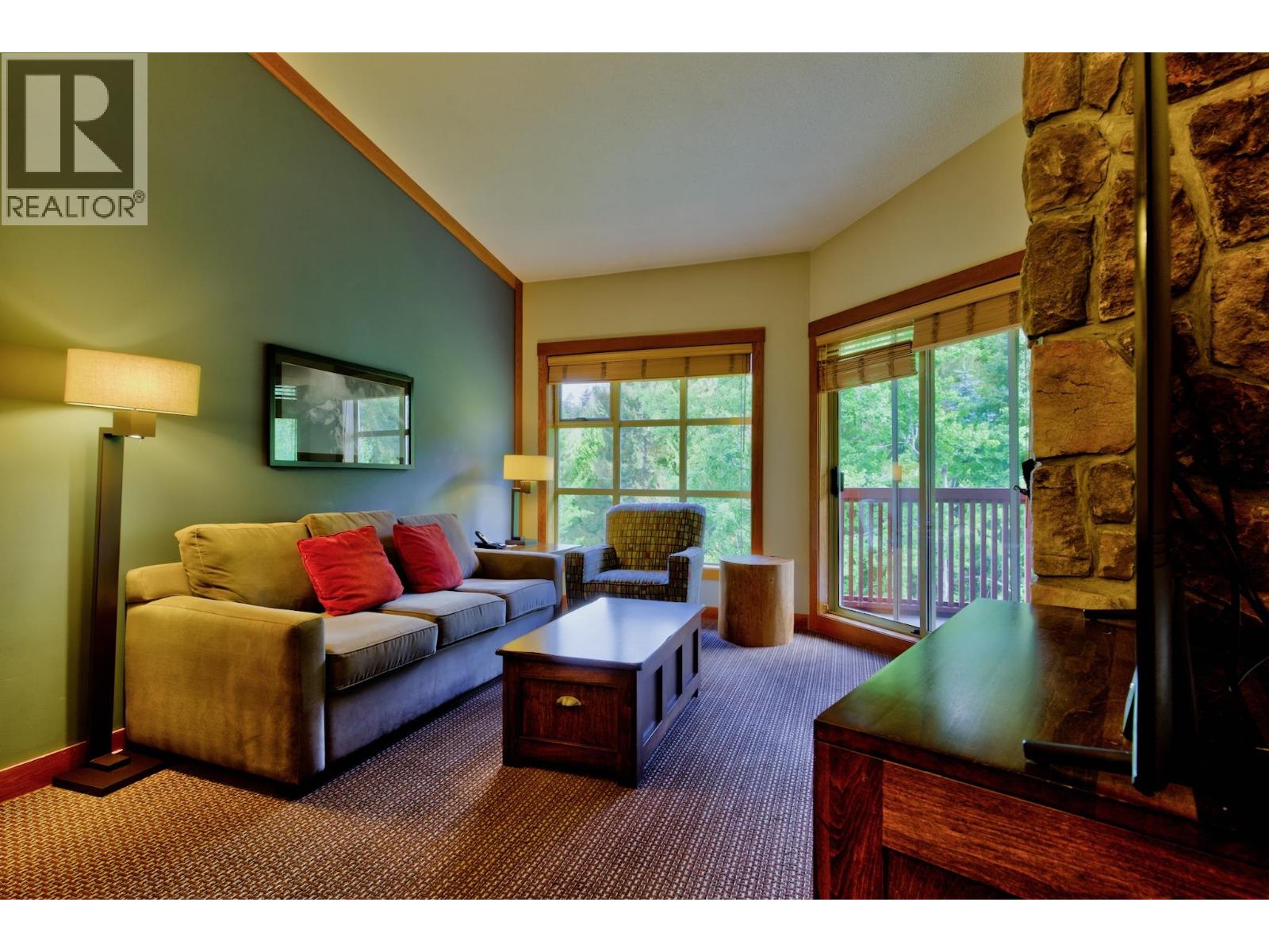 638a 2036 London Lane, Whistler, British Columbia  V8E 0N7 - Photo 2 - R3146305