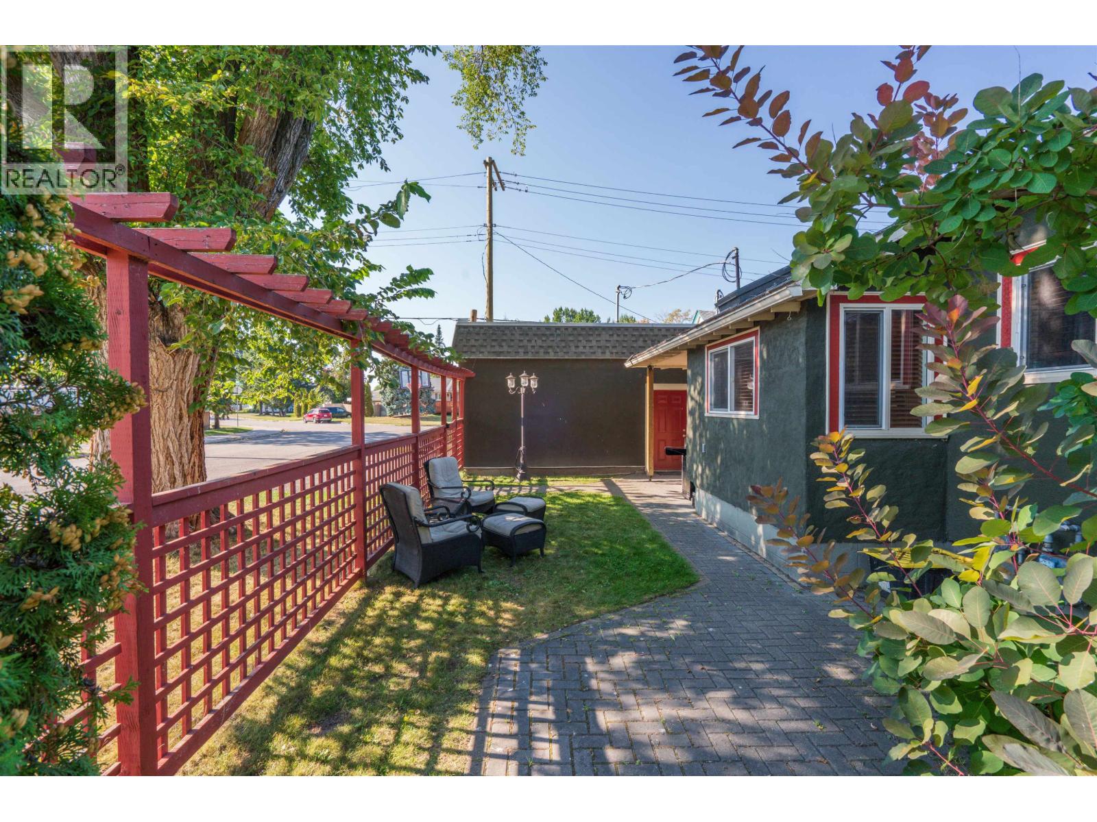 Listing image 4