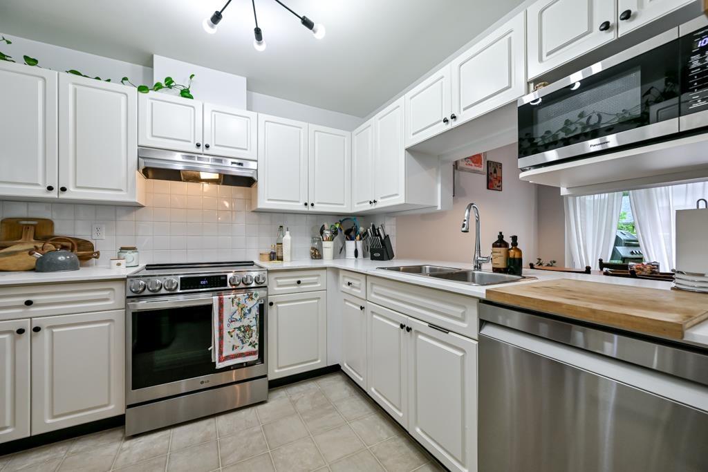 Listing image 14