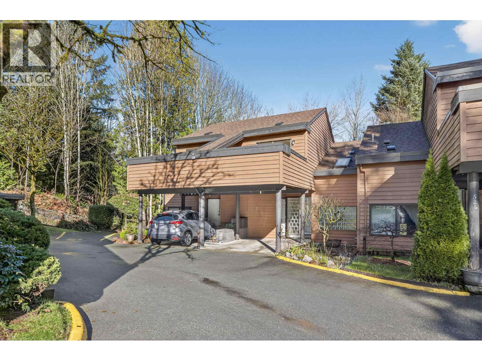 526 Cardiff Way, Port Moody, British Columbia  V3H 3T1 - Photo 2 - R3146239
