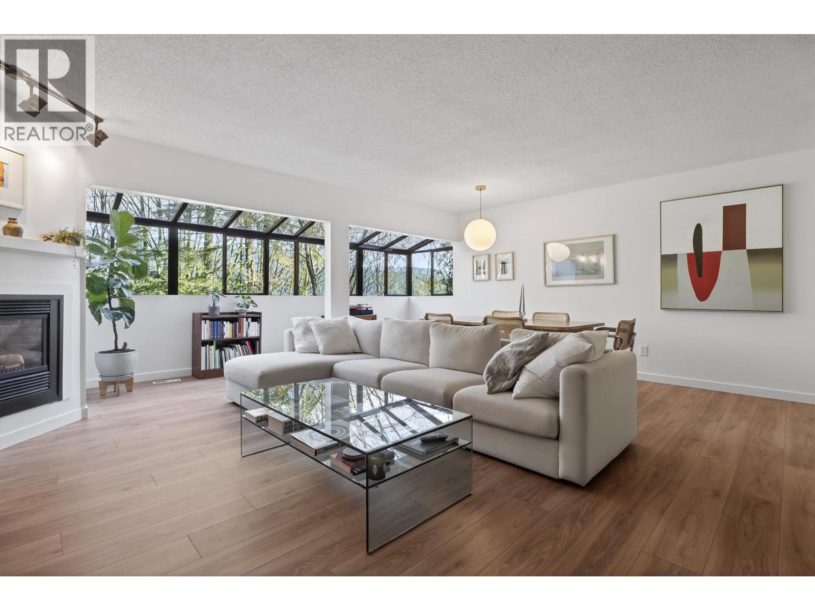 526 Cardiff Way, Port Moody, British Columbia  V3H 3T1 - Photo 6 - R3146239