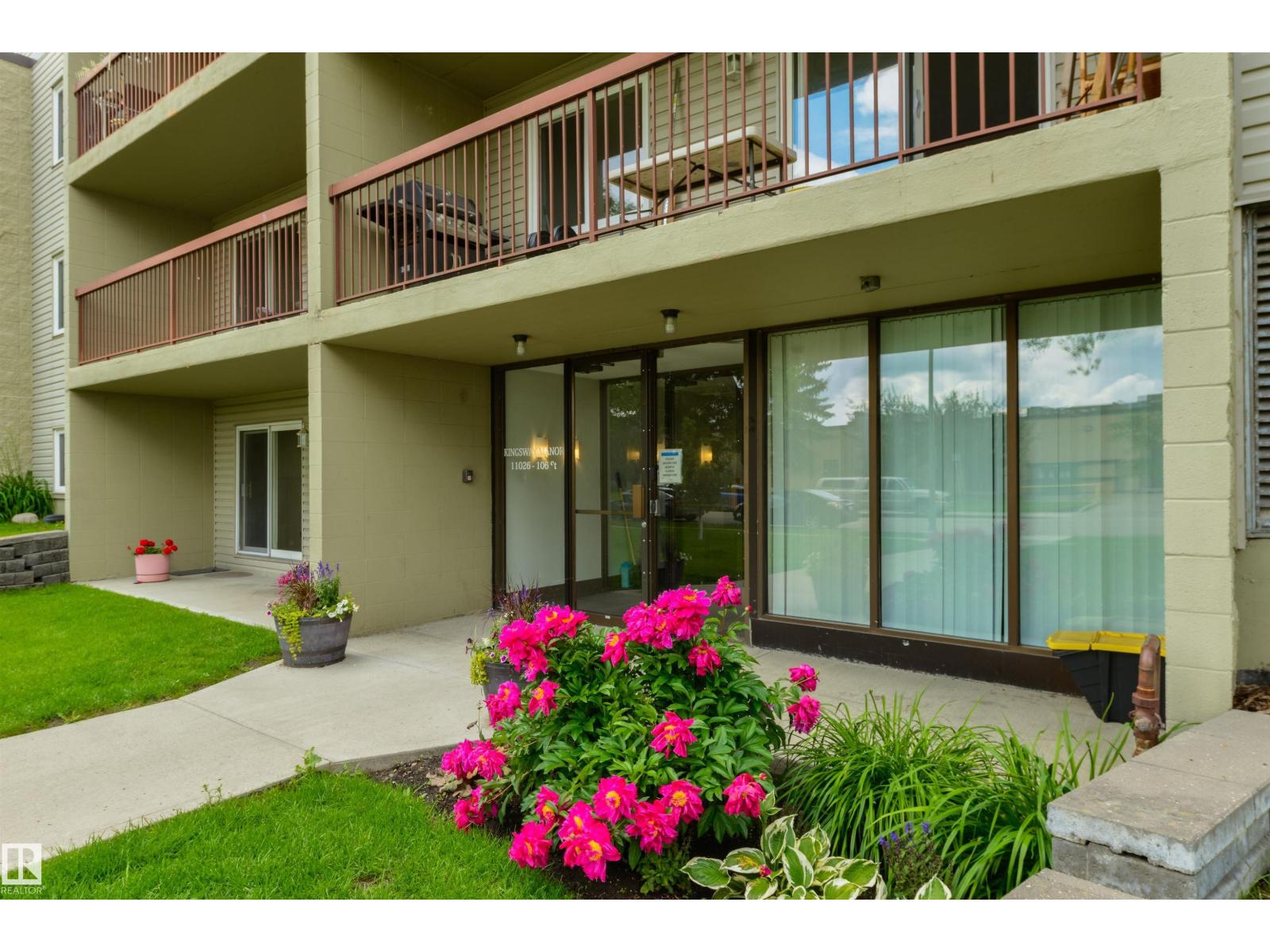 #204 11026 106 St NW, Edmonton, Alberta  T5H 2Y4 - Photo 4 - E4498782