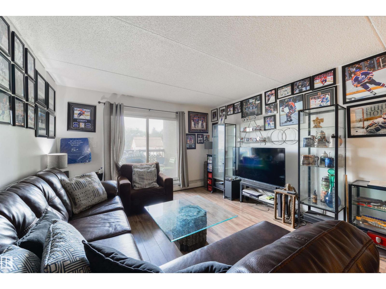 #204 11026 106 St NW, Edmonton, Alberta  T5H 2Y4 - Photo 8 - E4498782