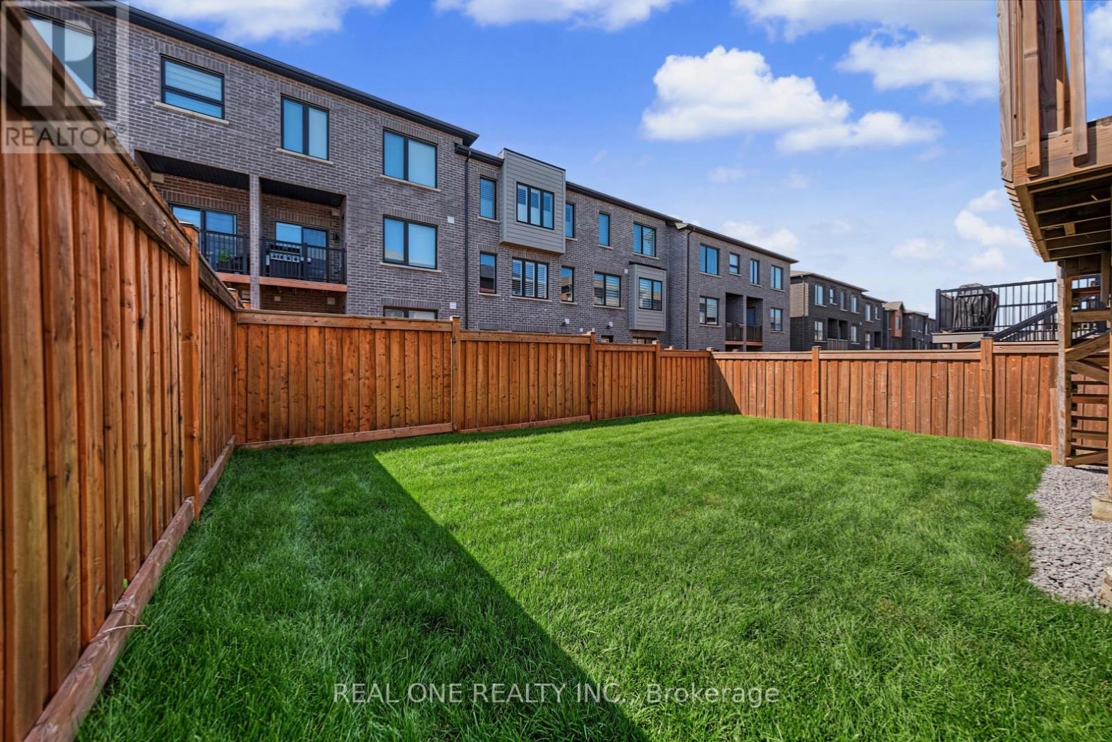 67 Tango Crescent, Newmarket, Ontario  L3X 0K4 - Photo 3 - N13562232