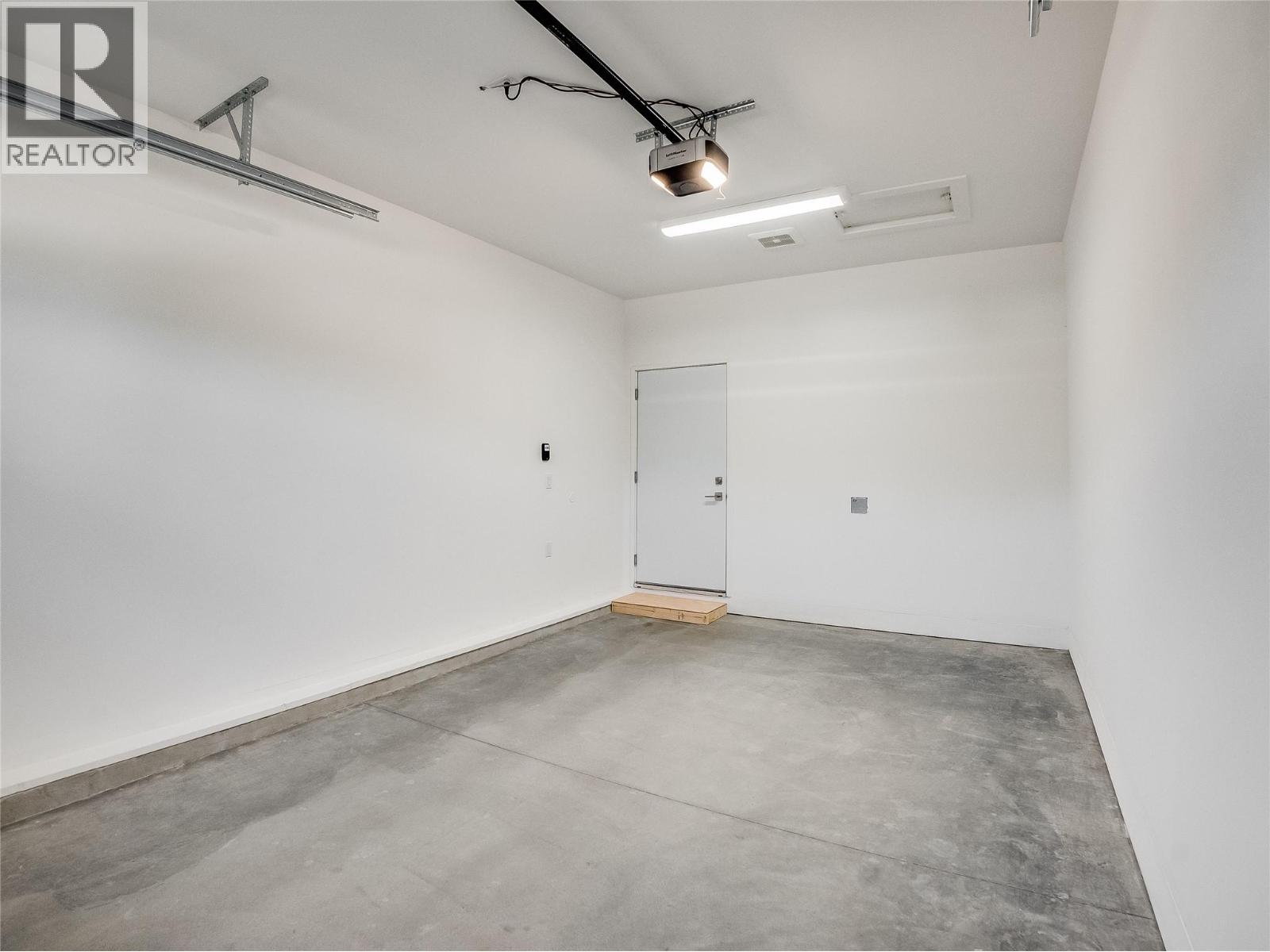 2634 9th Avenue, Castlegar, British Columbia  V1N 2Y9 - Photo 28 - 10394465