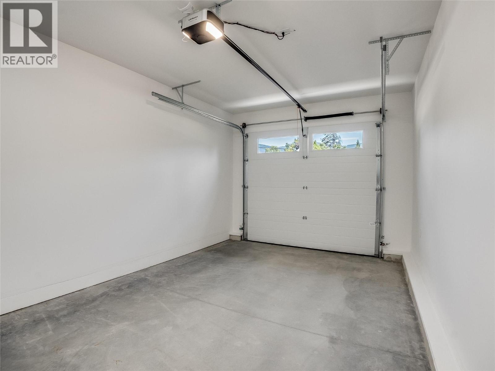 2634 9th Avenue, Castlegar, British Columbia  V1N 2Y9 - Photo 29 - 10394465