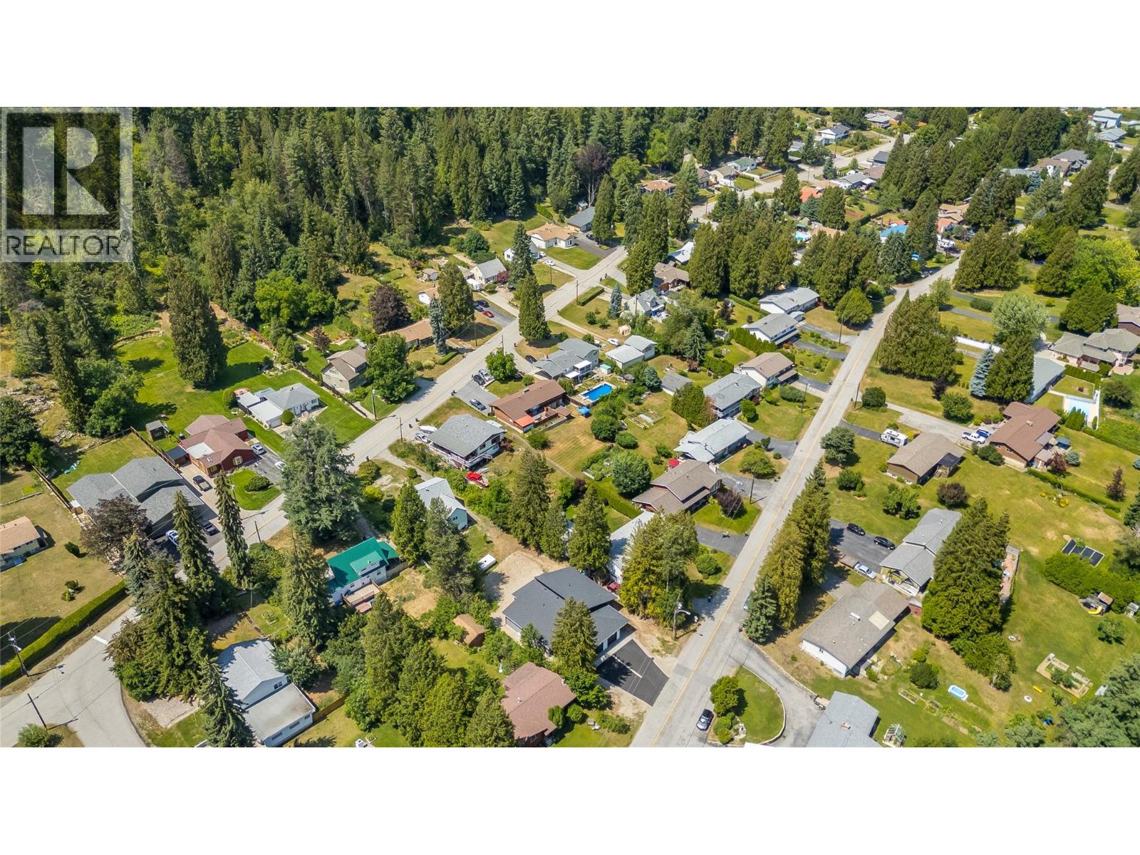 2632 9th Avenue, Castlegar, British Columbia  V1N 2Y9 - Photo 37 - 10394463