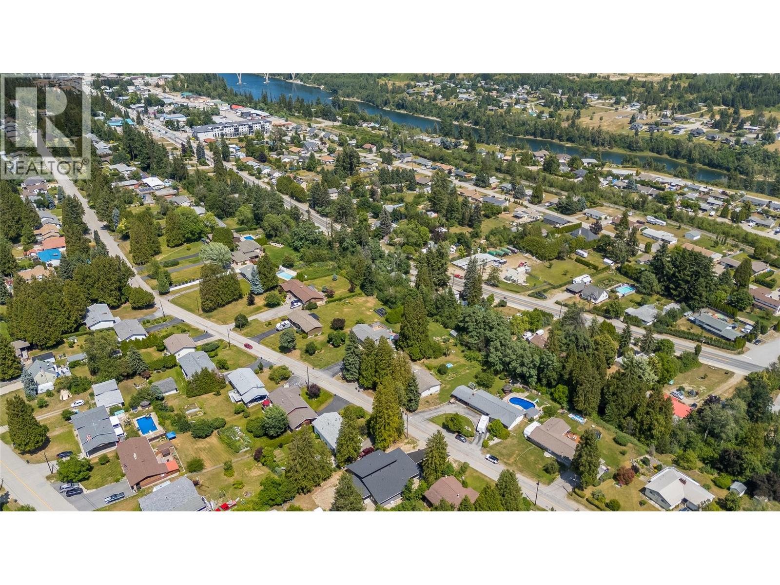 2632 9th Avenue, Castlegar, British Columbia  V1N 2Y9 - Photo 39 - 10394463