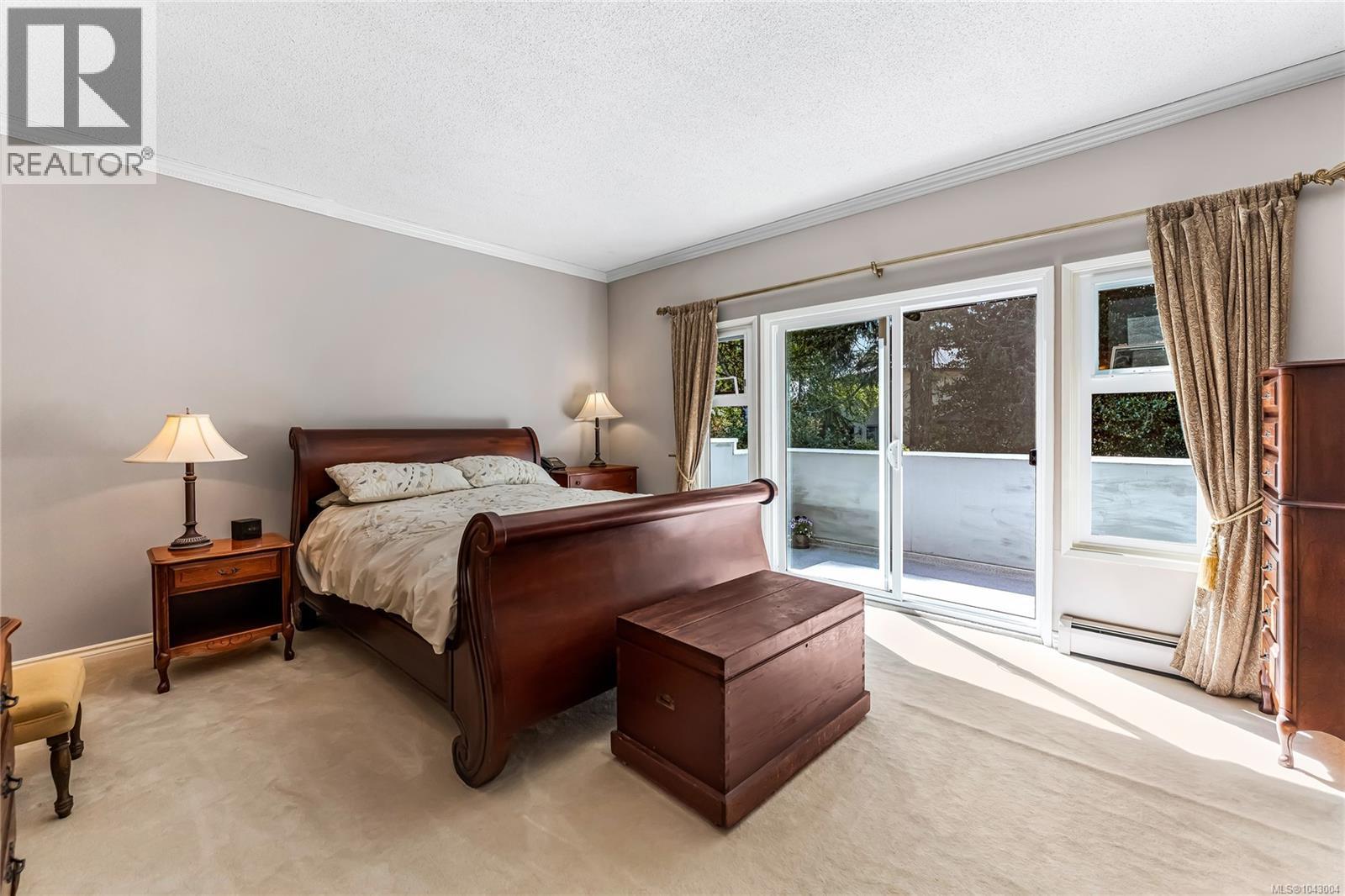 4052 Ebony Pl — photo 12