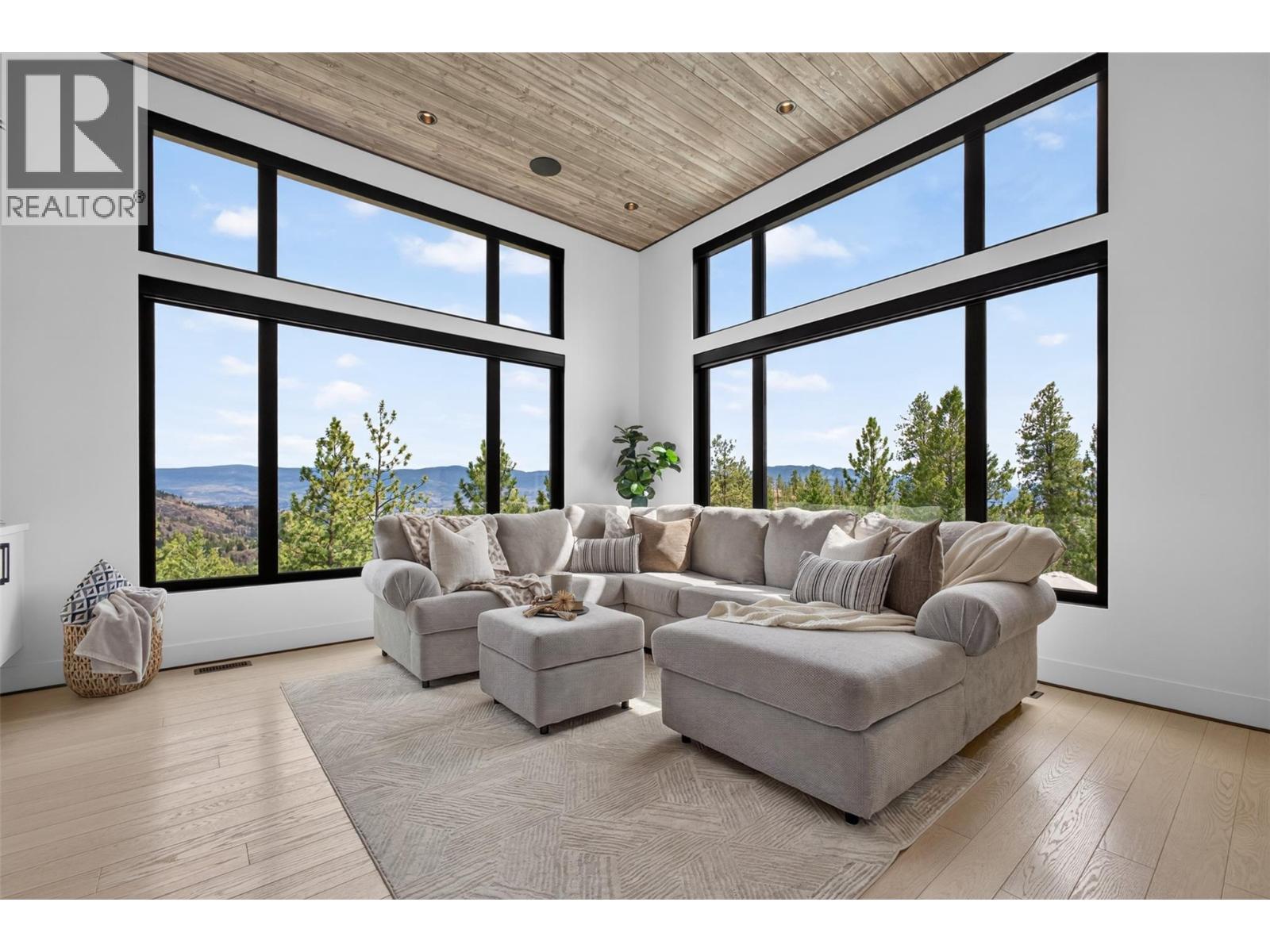 2509 Tallus Heights Drive, West Kelowna, British Columbia  V4T 3M2 - Photo 4 - 10393402
