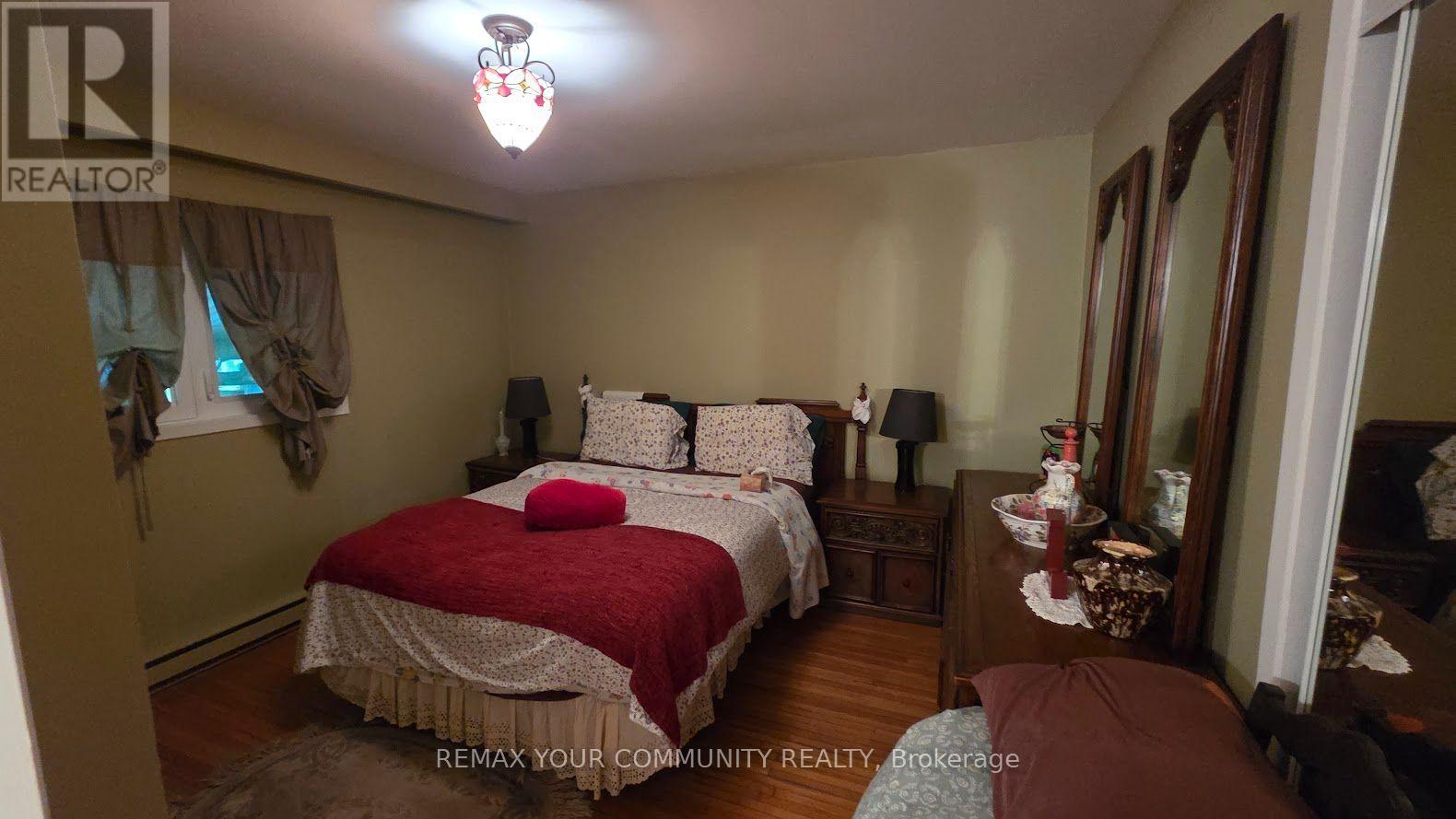 1031 Metro Road, Georgina, Ontario L4P 3E9 - Photo 23 - N13564110