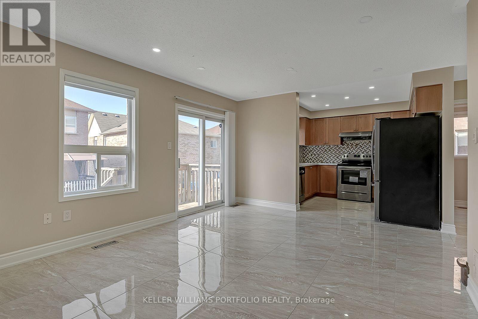 99 Dells Crescent, Brampton, Ontario  L7A 2R4 - Photo 12 - W13564048