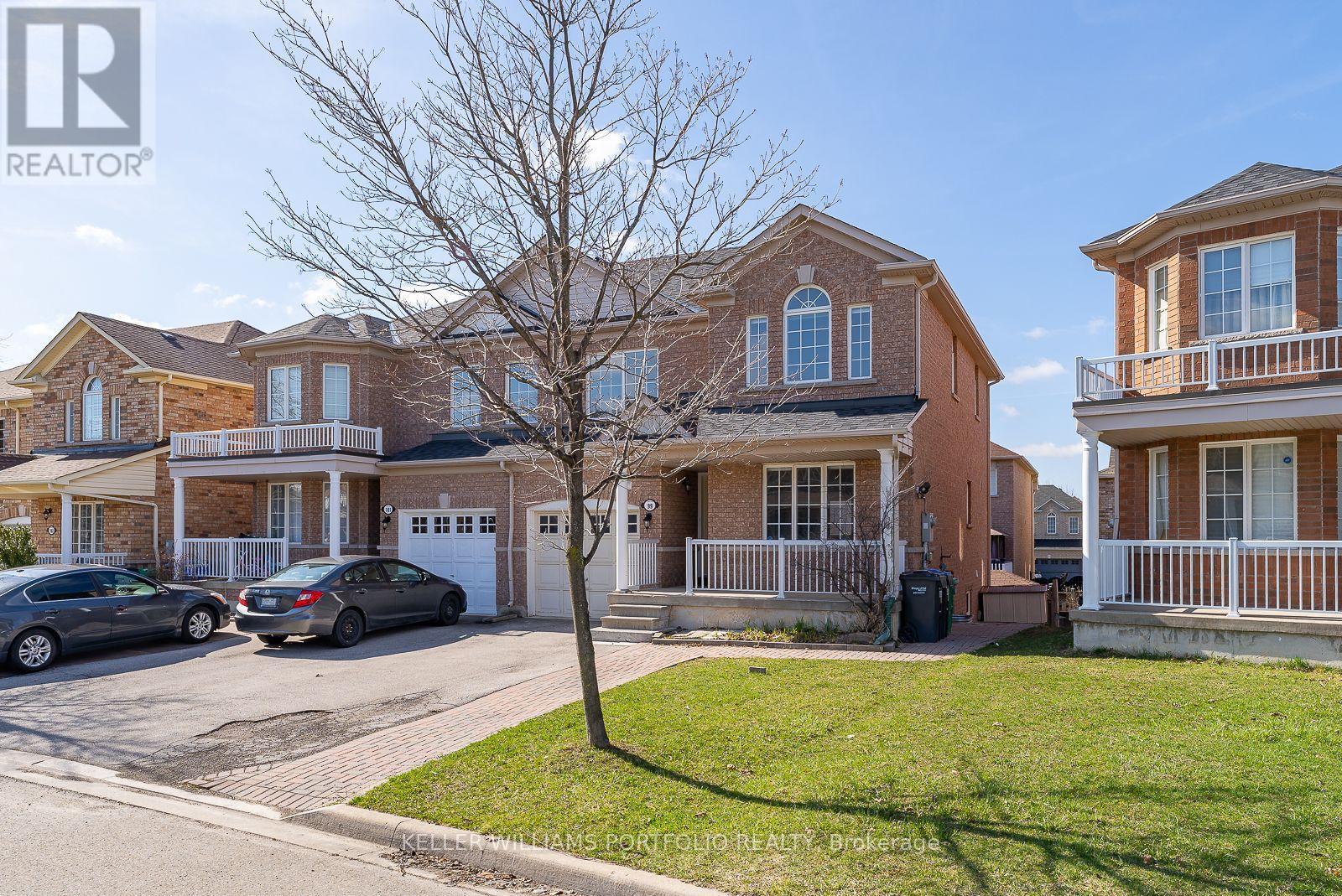 99 Dells Crescent, Brampton, Ontario  L7A 2R4 - Photo 2 - W13564048