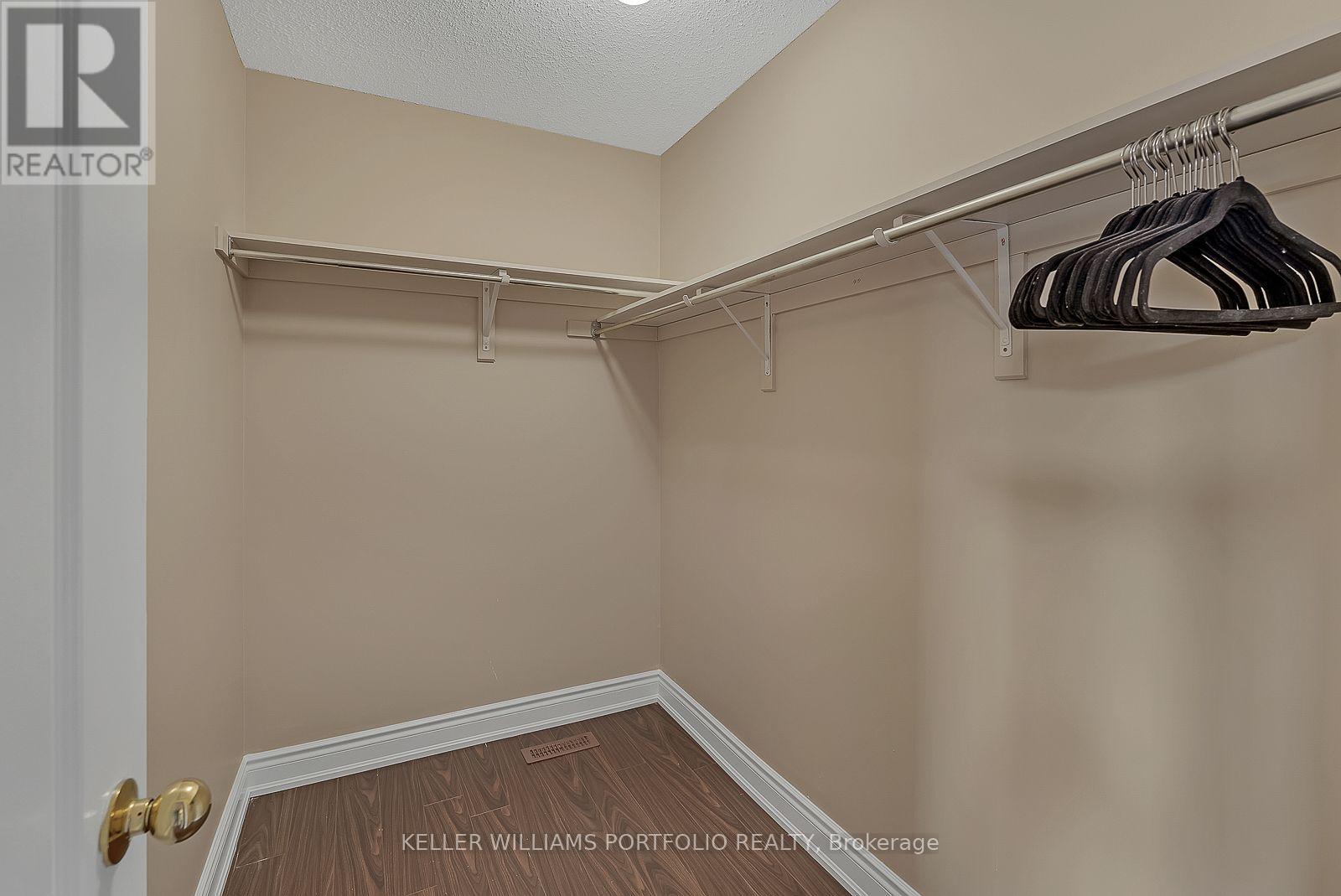 99 Dells Crescent, Brampton, Ontario  L7A 2R4 - Photo 22 - W13564048