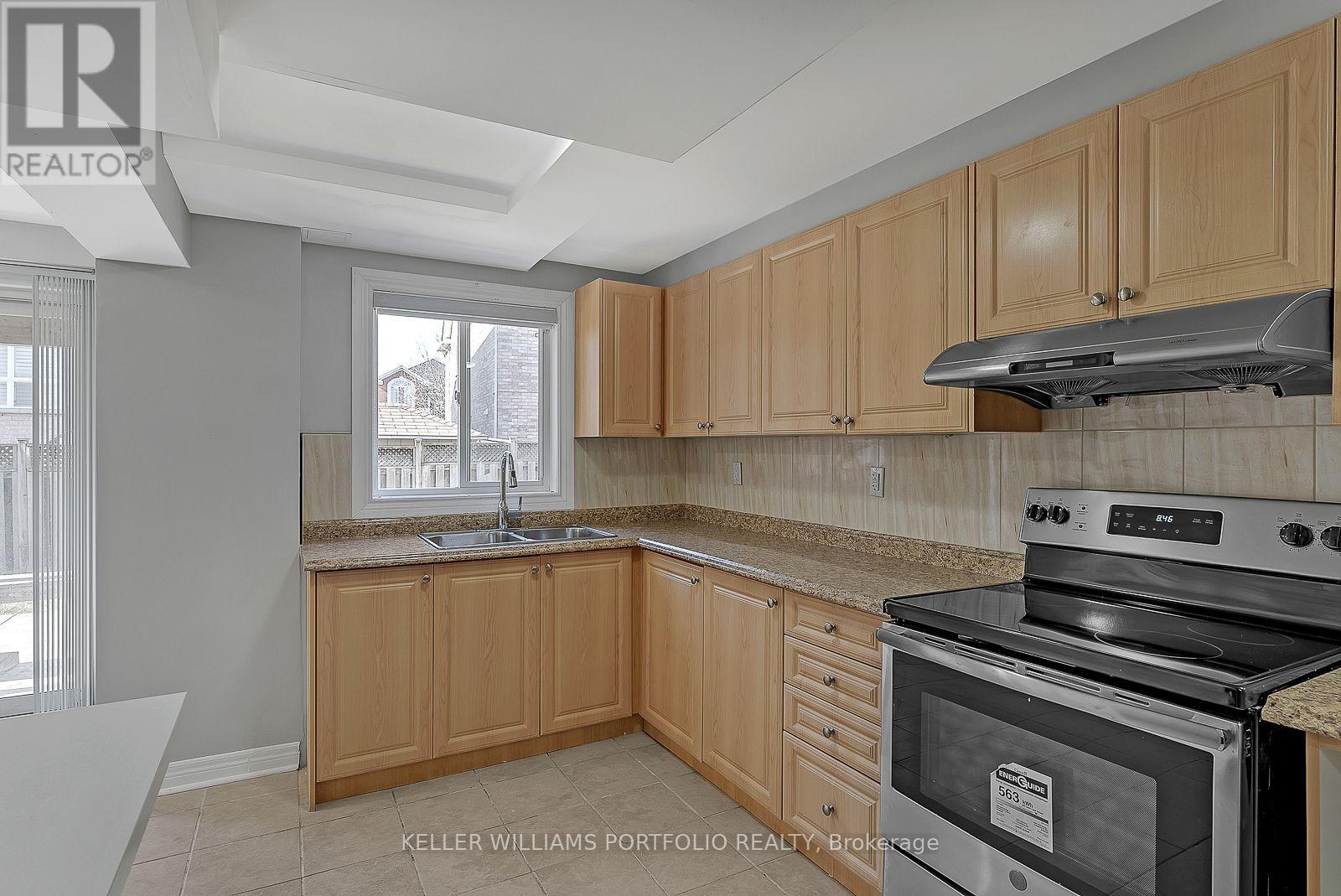 99 Dells Crescent, Brampton, Ontario  L7A 2R4 - Photo 31 - W13564048