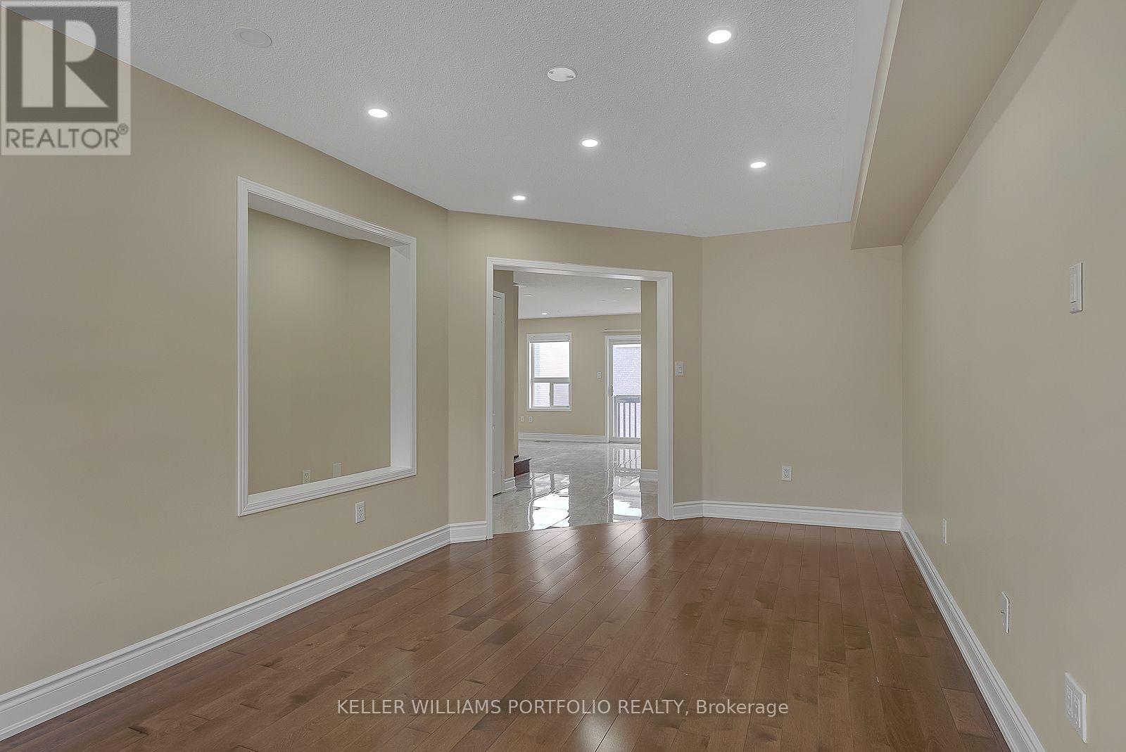 99 Dells Crescent, Brampton, Ontario  L7A 2R4 - Photo 7 - W13564048