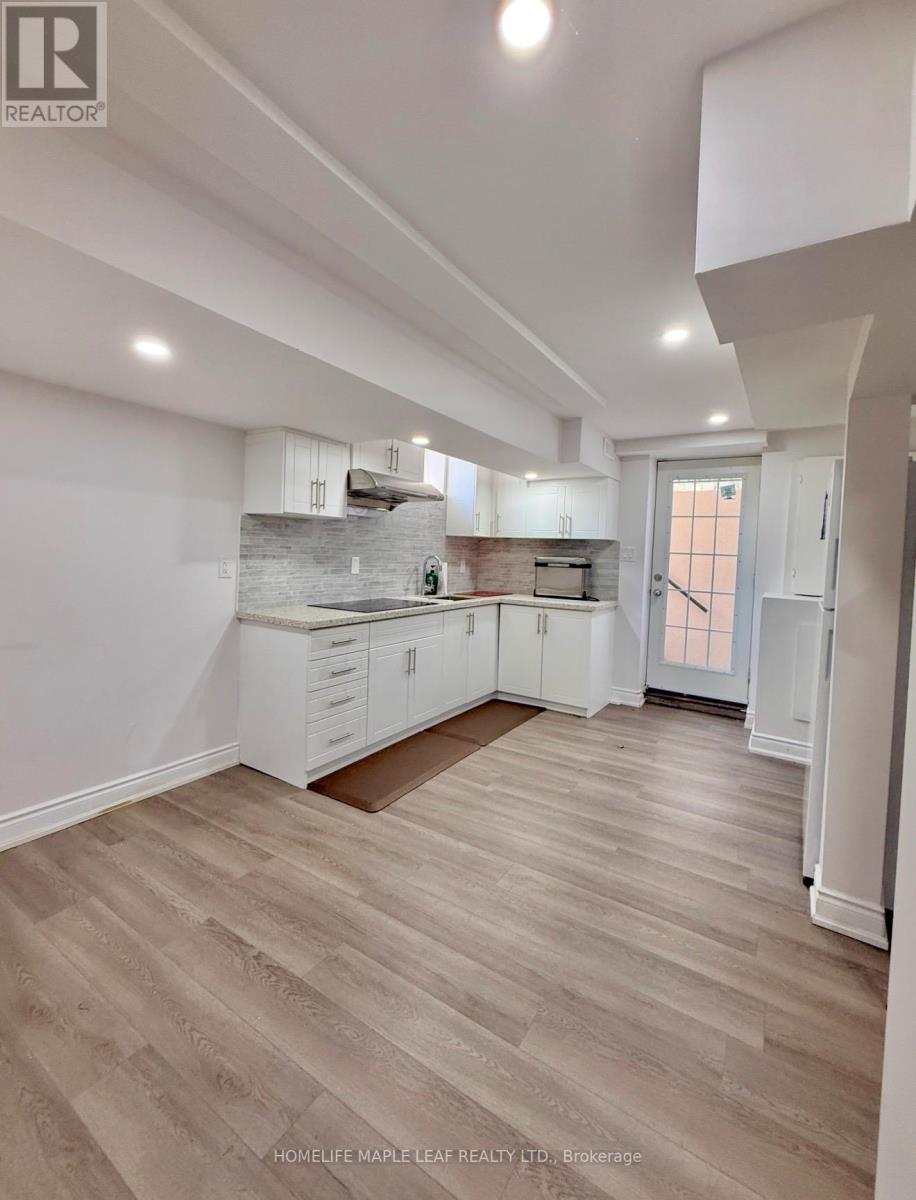 Basement - 21 Sugarhill Drive, Brampton, Ontario  L7A 3L8 - Photo 2 - W13564062