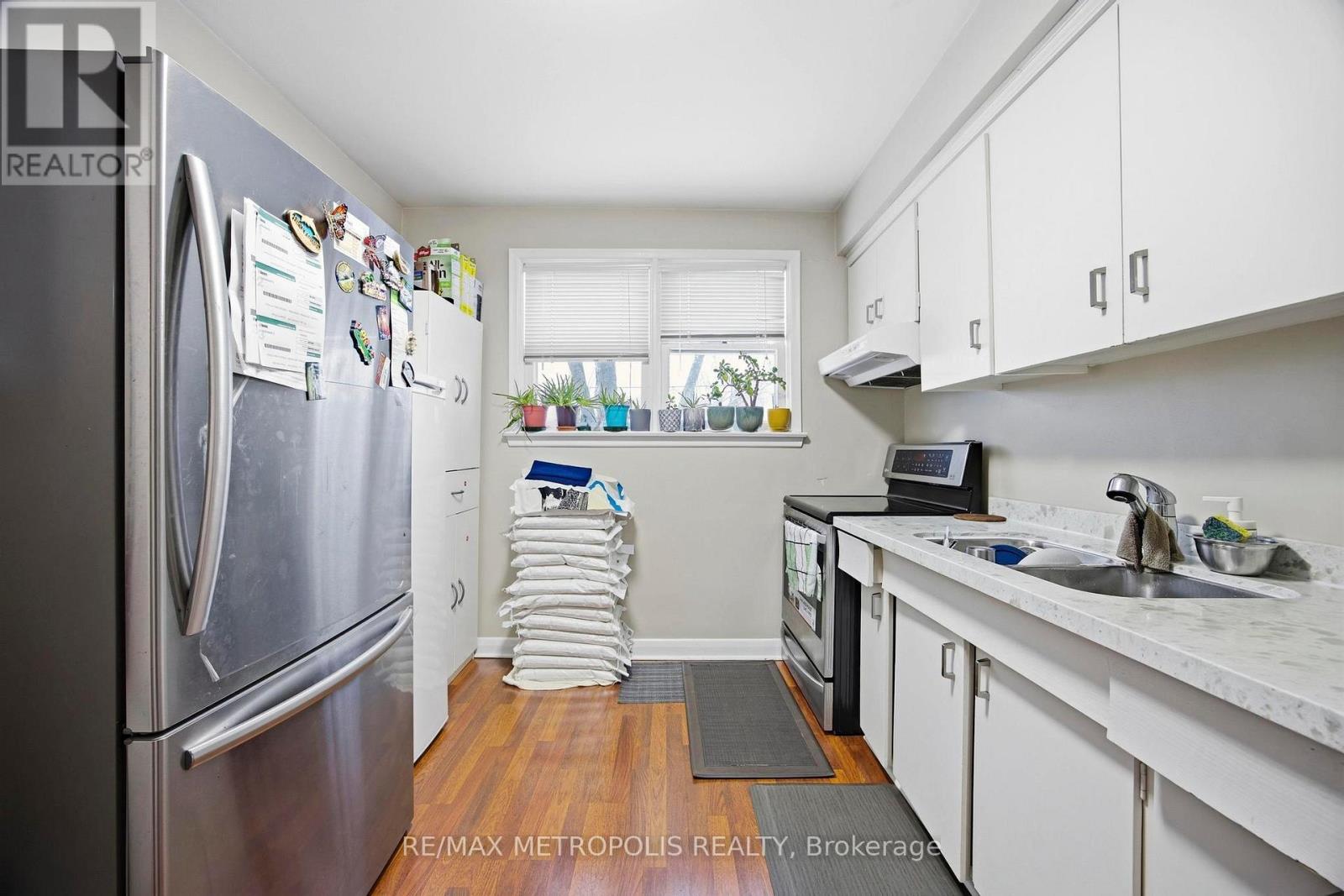 Basement - 11 Rambler Place, Toronto, Ontario  M3L 1N6 - Photo 14 - W13564124