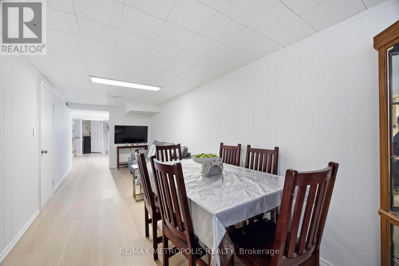 Basement - 11 Rambler Place, Toronto, Ontario  M3L 1N6 - Photo 23 - W13564124