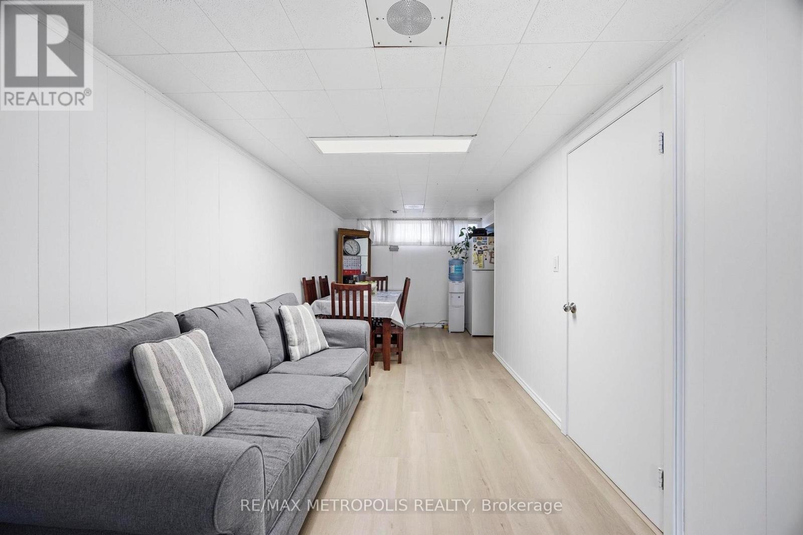 Basement - 11 Rambler Place, Toronto, Ontario  M3L 1N6 - Photo 25 - W13564124
