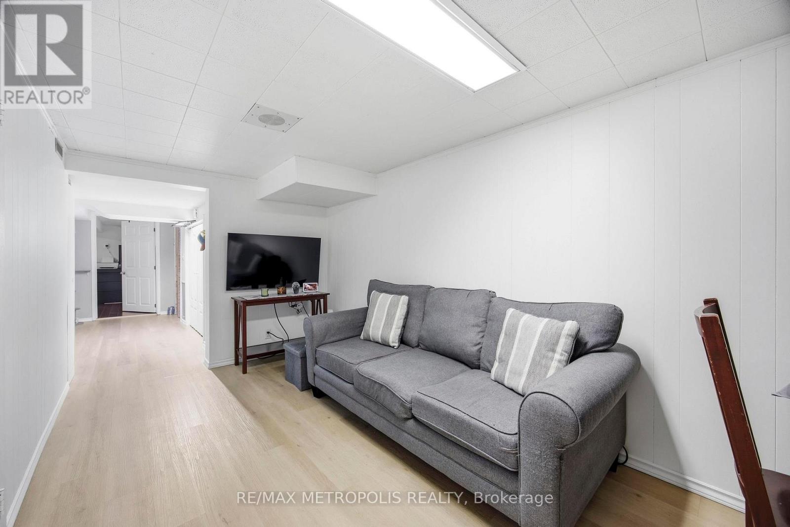 Basement - 11 Rambler Place, Toronto, Ontario  M3L 1N6 - Photo 27 - W13564124