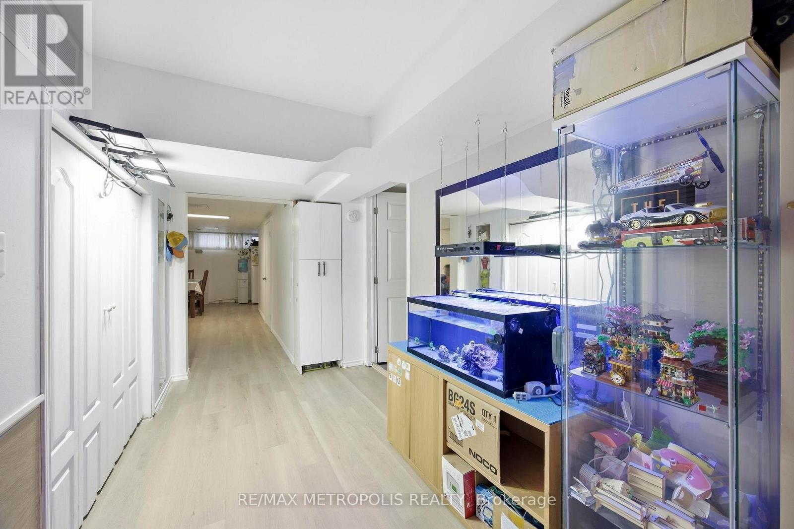 Basement - 11 Rambler Place, Toronto, Ontario  M3L 1N6 - Photo 29 - W13564124