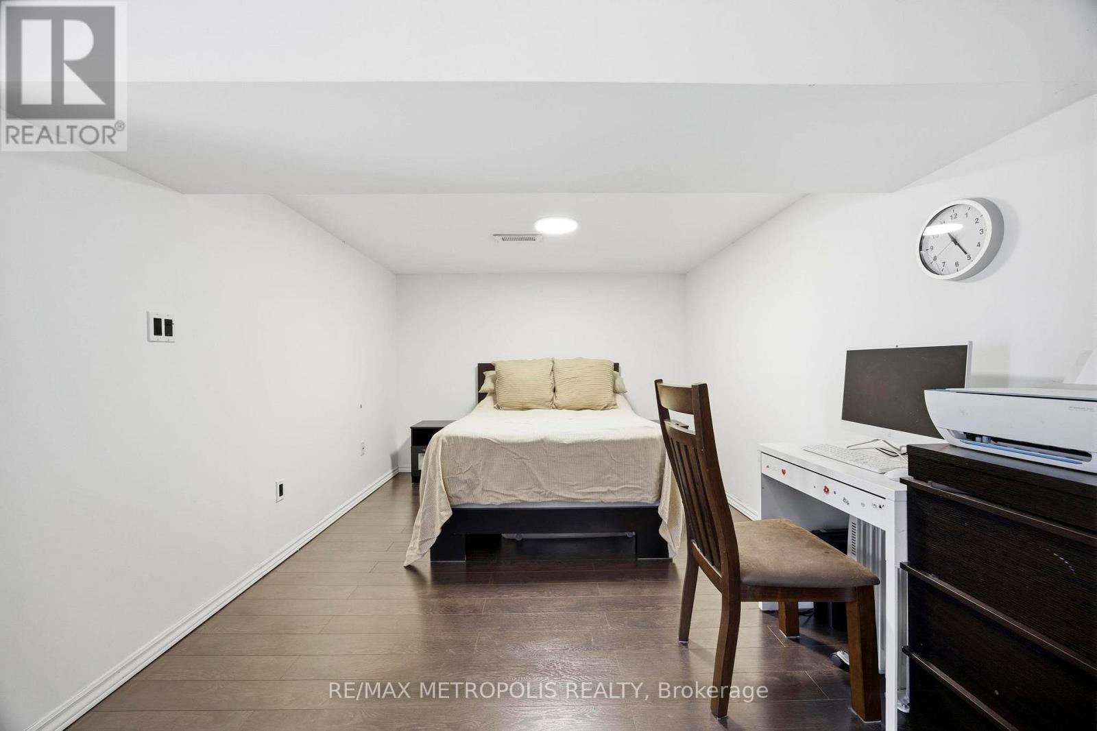 Basement - 11 Rambler Place, Toronto, Ontario  M3L 1N6 - Photo 34 - W13564124