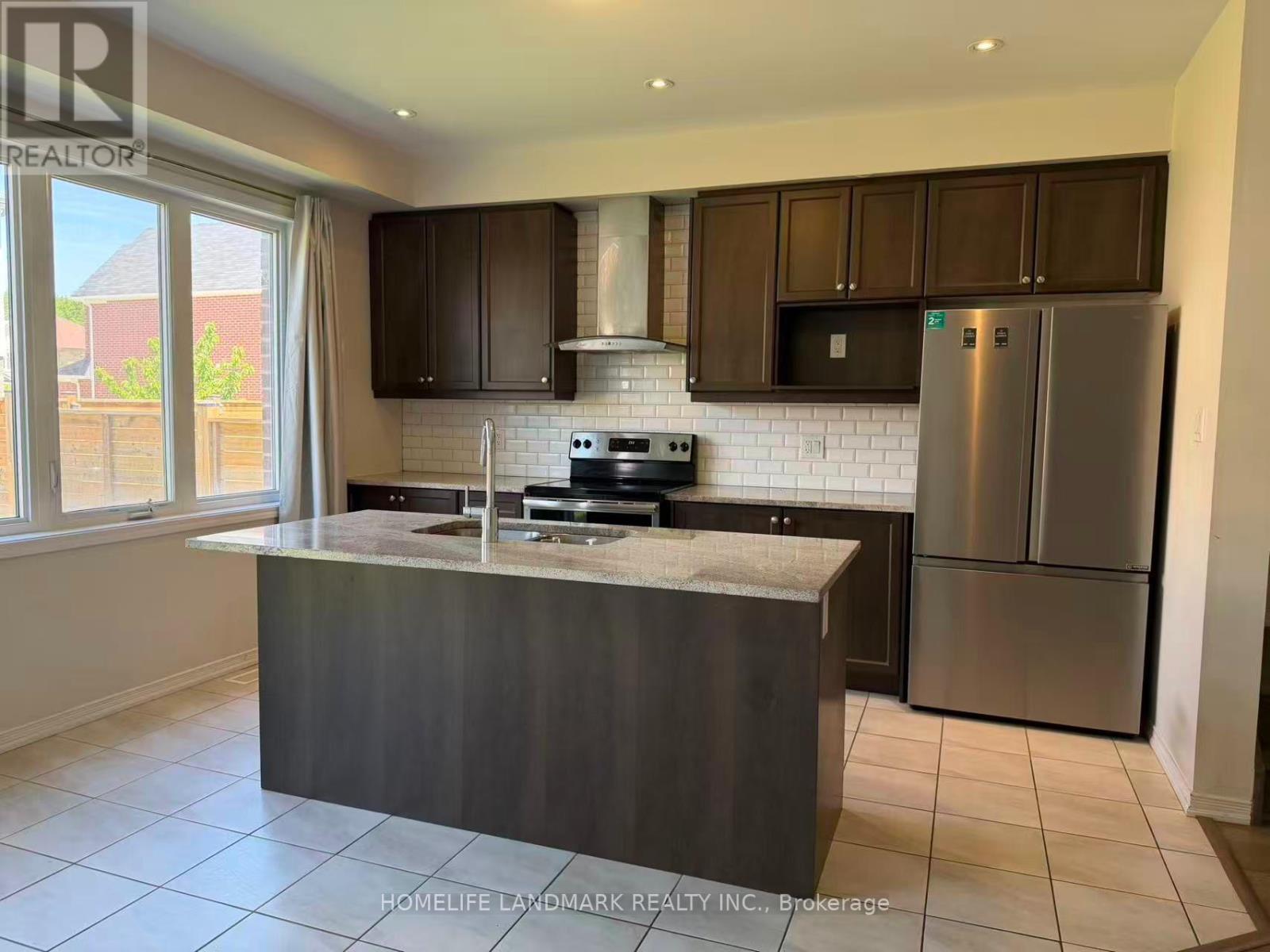 8761 Sourgum Avenue, Niagara Falls, Ontario  L2H 3S3 - Photo 4 - X13564058