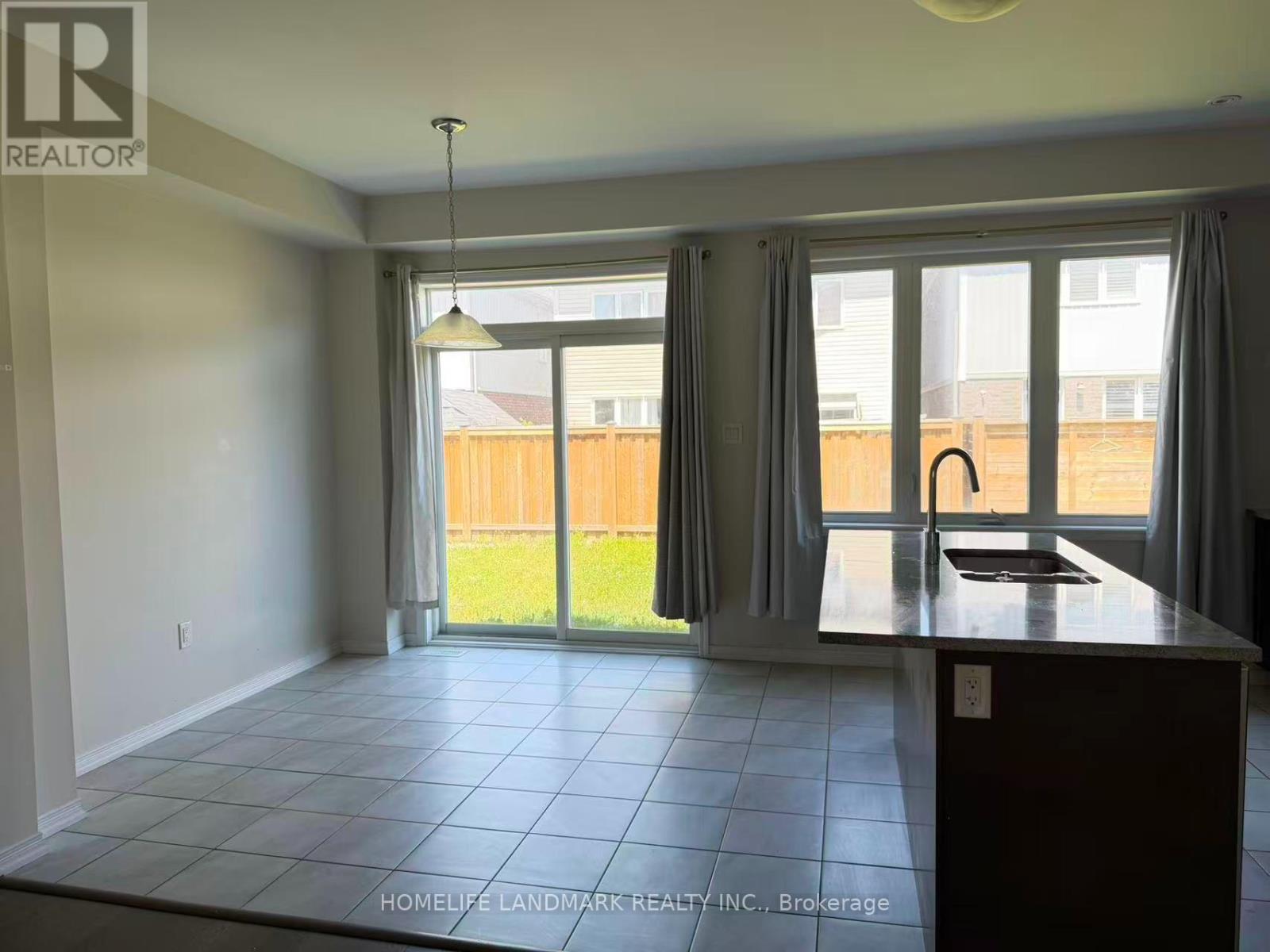 8761 Sourgum Avenue, Niagara Falls, Ontario  L2H 3S3 - Photo 7 - X13564058