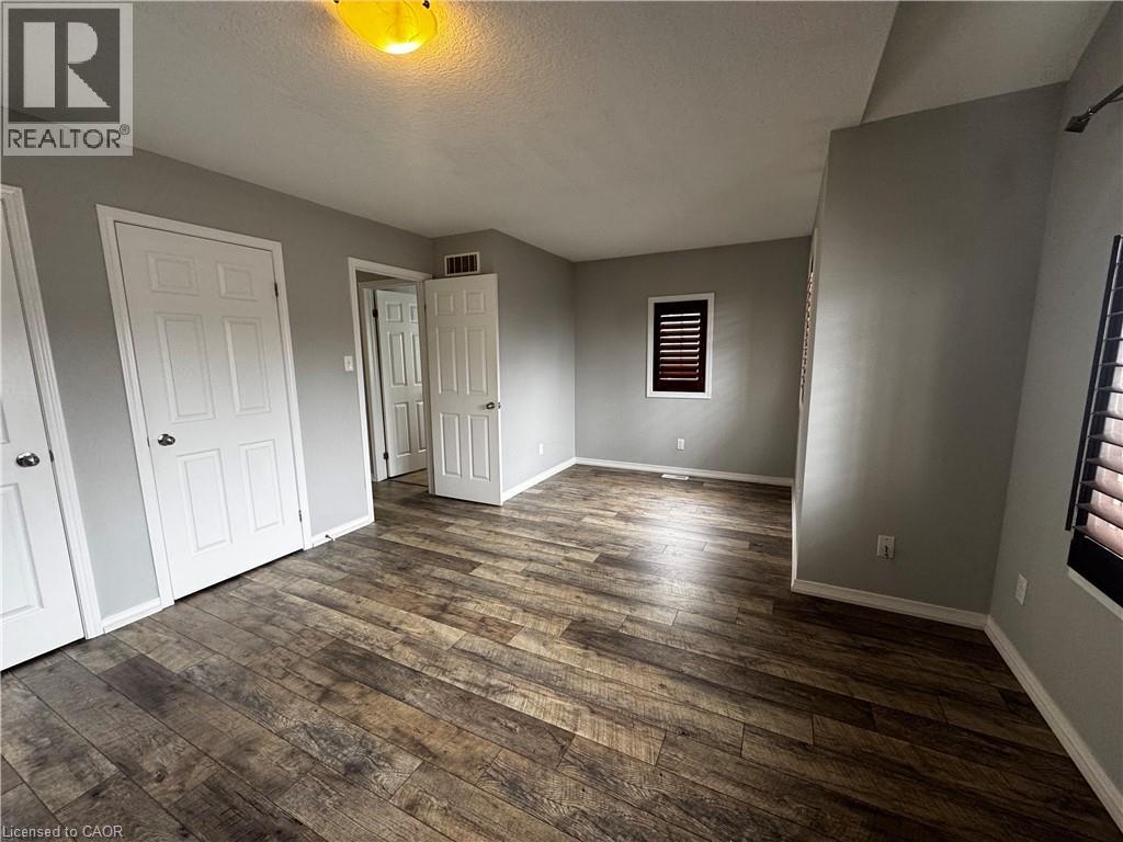 13 Sorrento Street, Kitchener, Ontario  N2R 0A4 - Photo 5 - 40840037