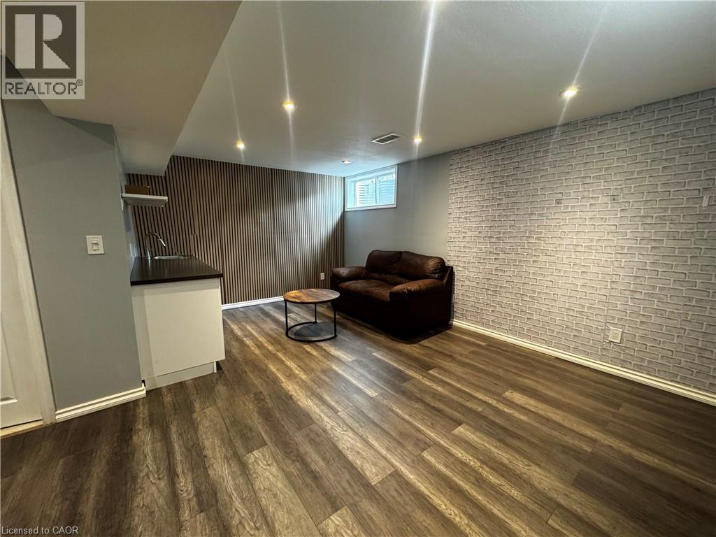 13 Sorrento Street, Kitchener, Ontario  N2R 0A4 - Photo 11 - 40840037