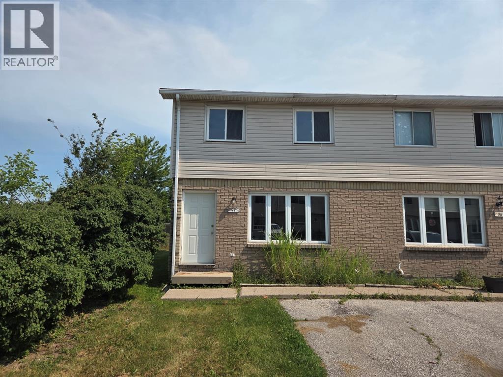 348 CAMERON STREET Unit# 97, St Clair, Ontario